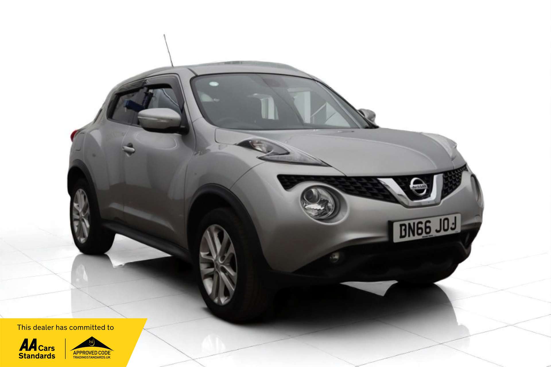 NISSAN JUKE 1.5 Juke N-Connecta dCi 5dr