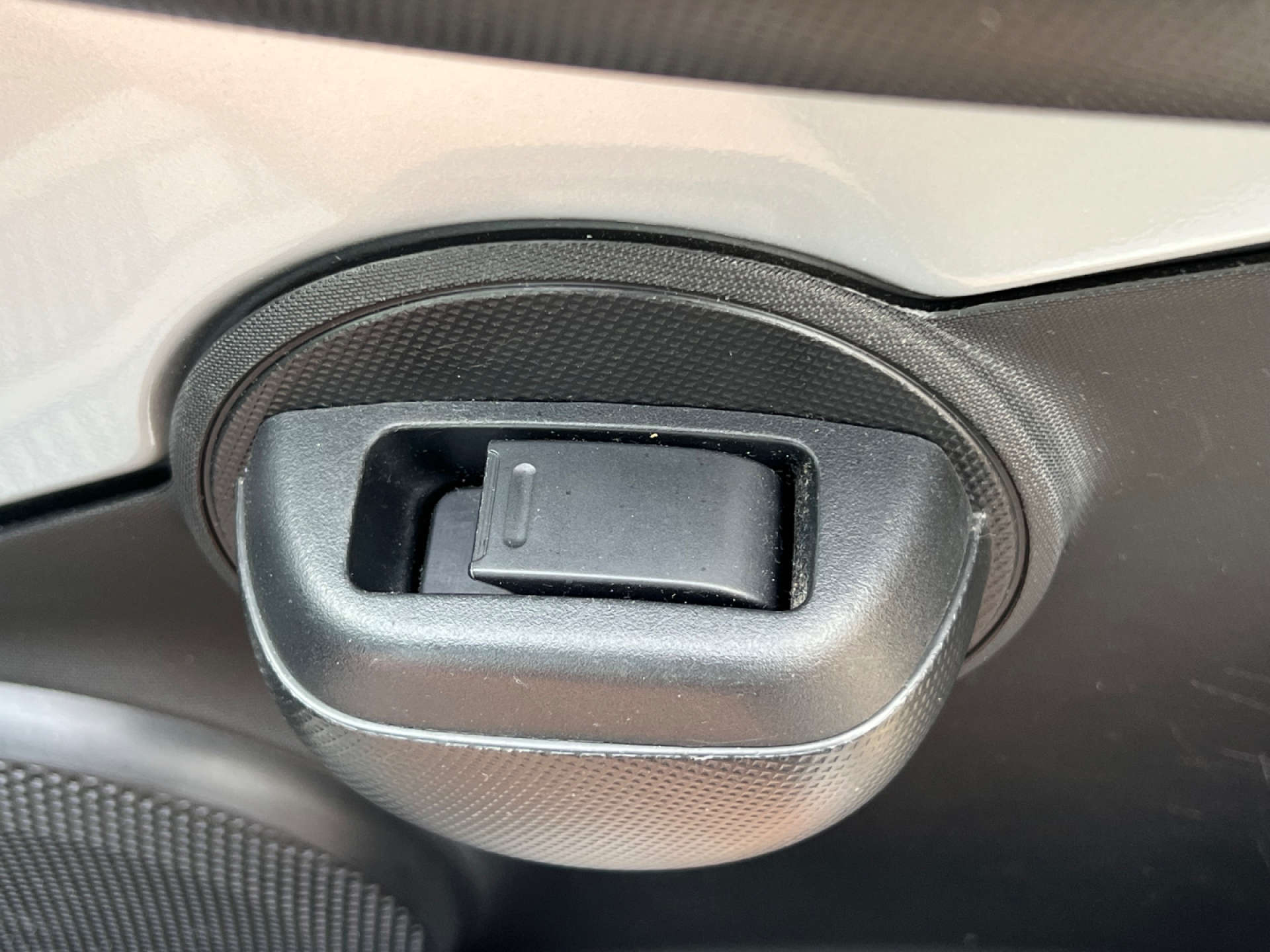 CITROEN C1 1.0 C1 VTR+ Semi-Auto 5dr #21