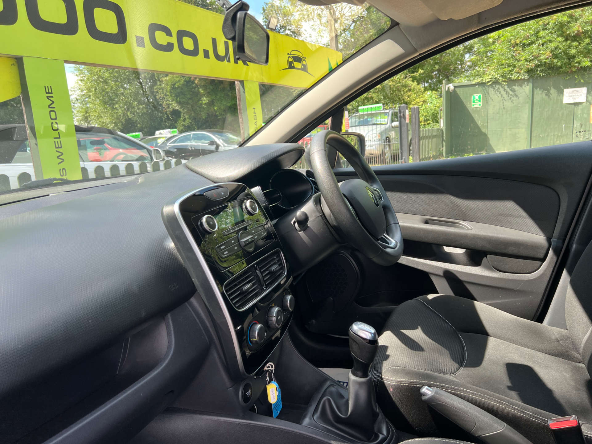 RENAULT CLIO 1.1 Clio Play 5dr #14