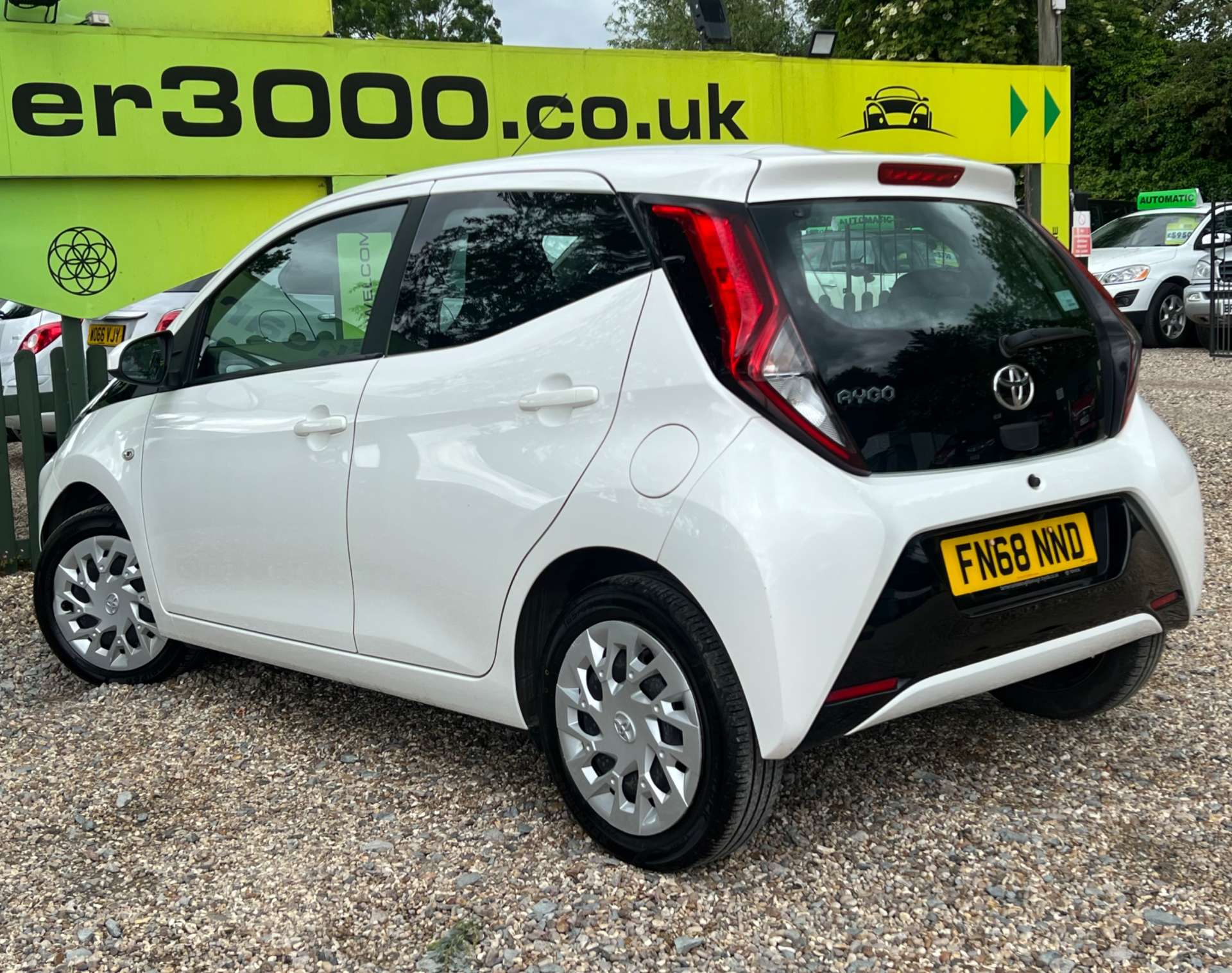 TOYOTA AYGO 1.0 Aygo X-Play VVT-i 5dr #6