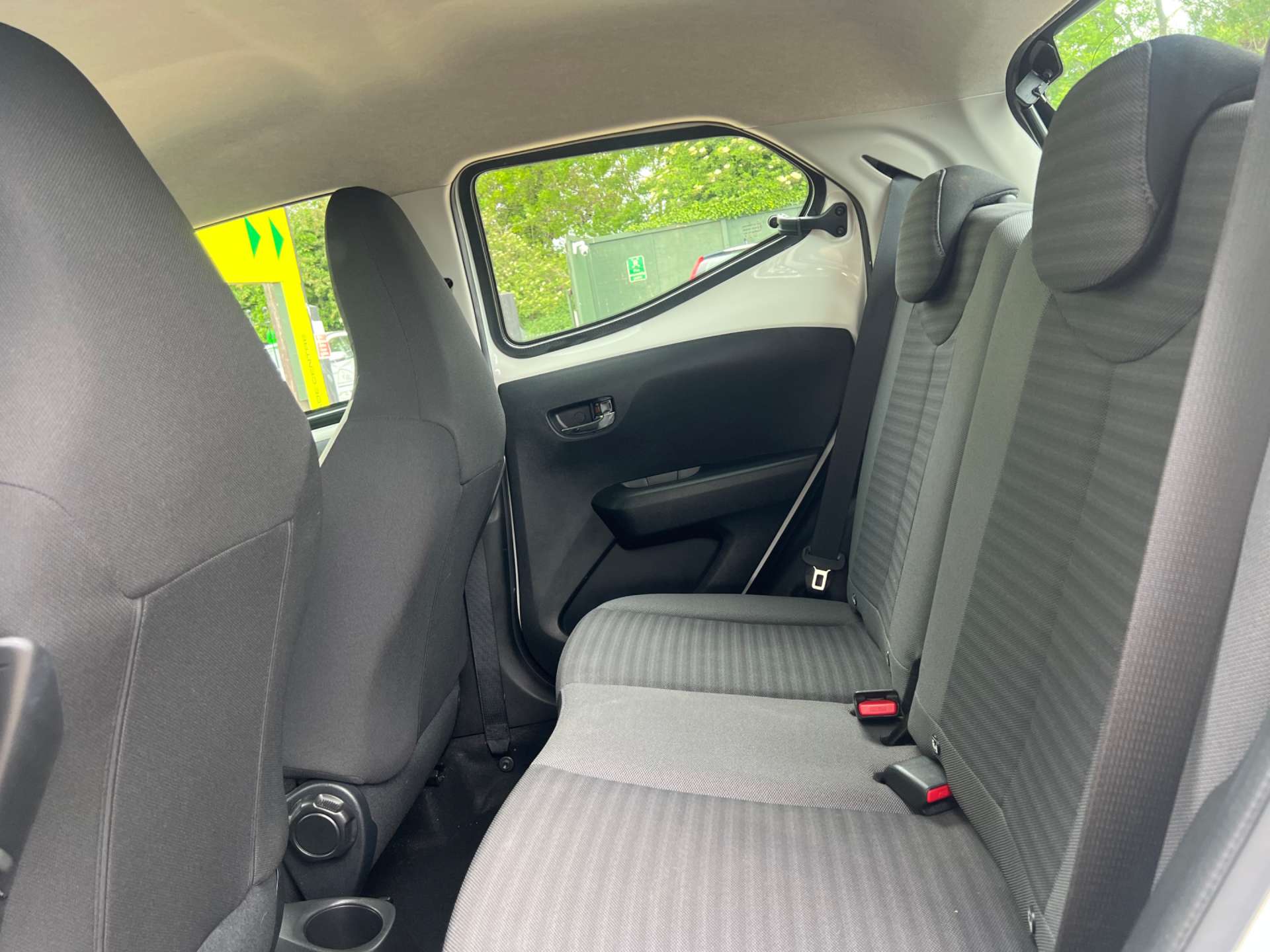 TOYOTA AYGO 1.0 Aygo X-Play VVT-i 5dr #15