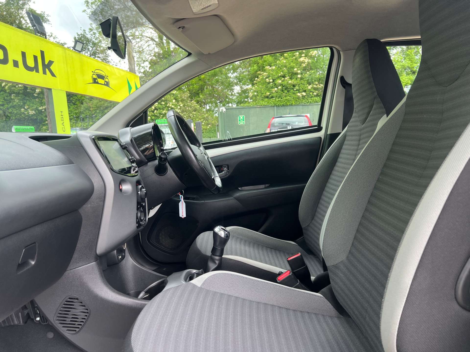 TOYOTA AYGO 1.0 Aygo X-Play VVT-i 5dr #17