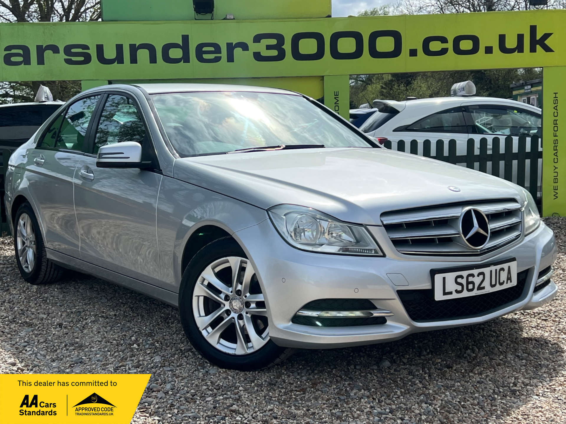 MERCEDES-BENZ C-CLASS 2.1 C220 Executive SE CDi BlueEfficiency Auto 4dr