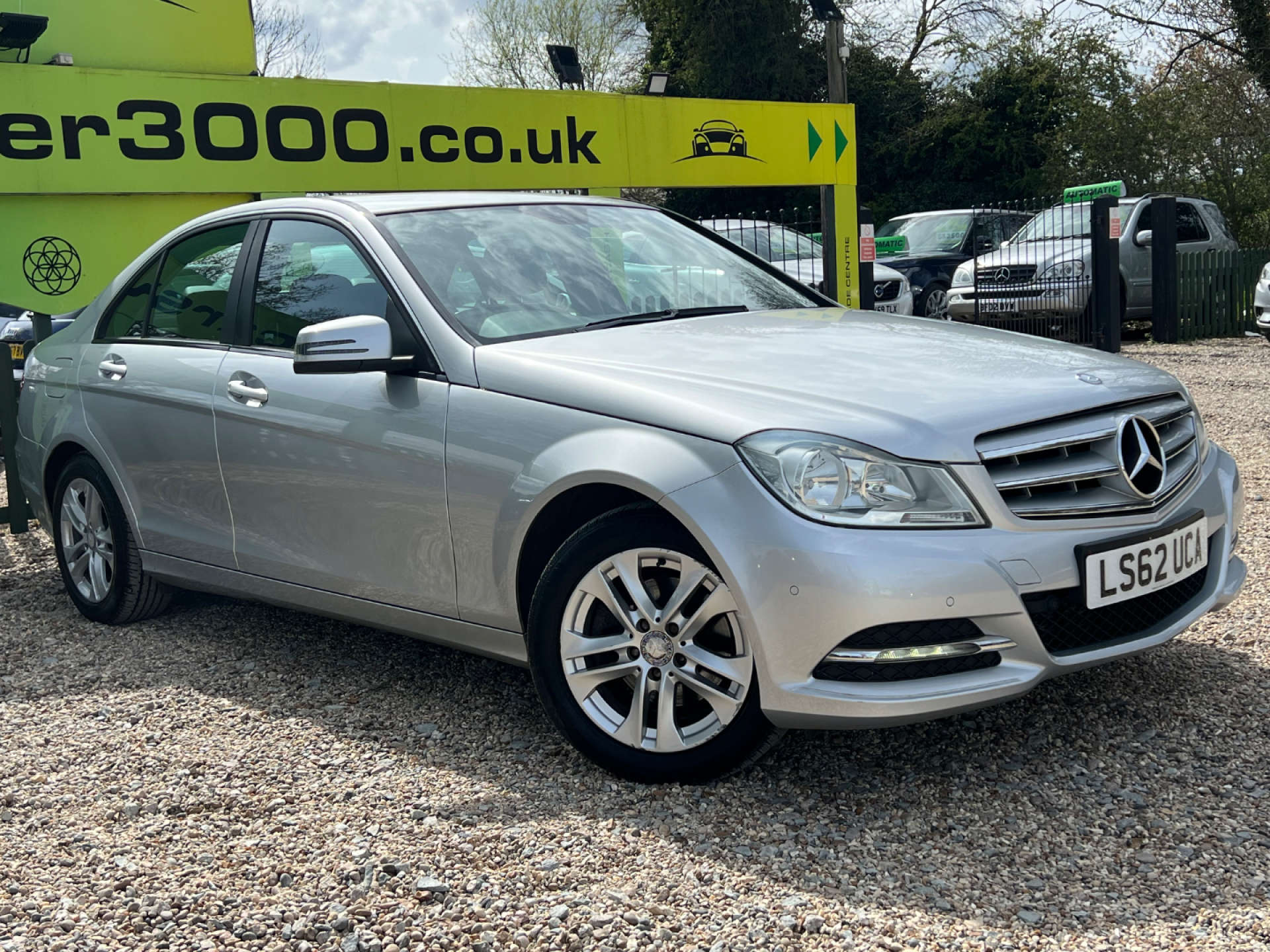 MERCEDES-BENZ C-CLASS 2.1 C220 Executive SE CDi BlueEfficiency Auto 4dr #3