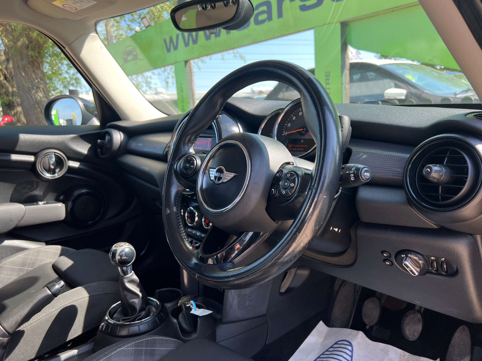 MINI HATCH 1.5 Cooper 5dr #1
