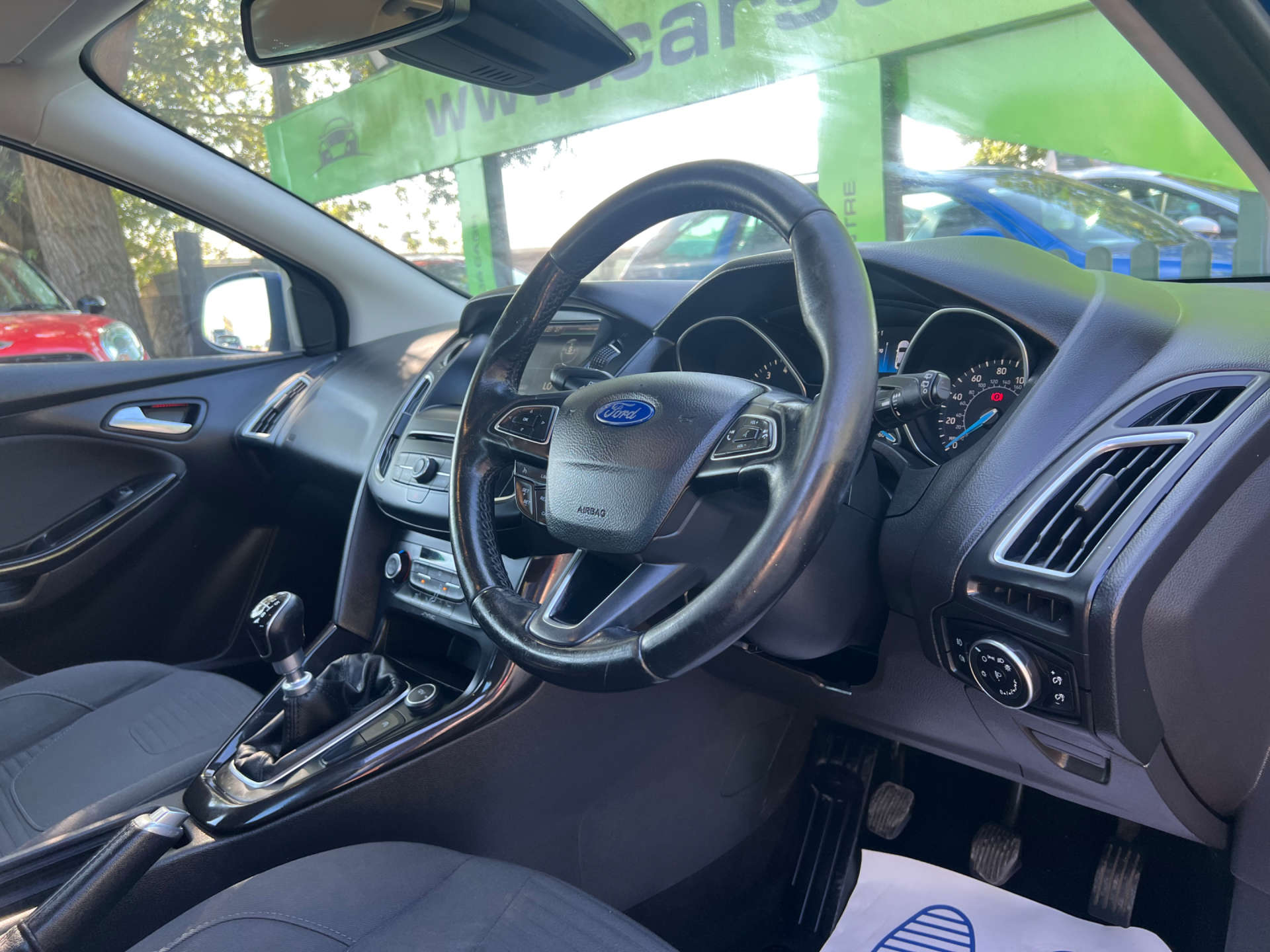 FORD FOCUS 1.0 Focus Titanium 5dr #1