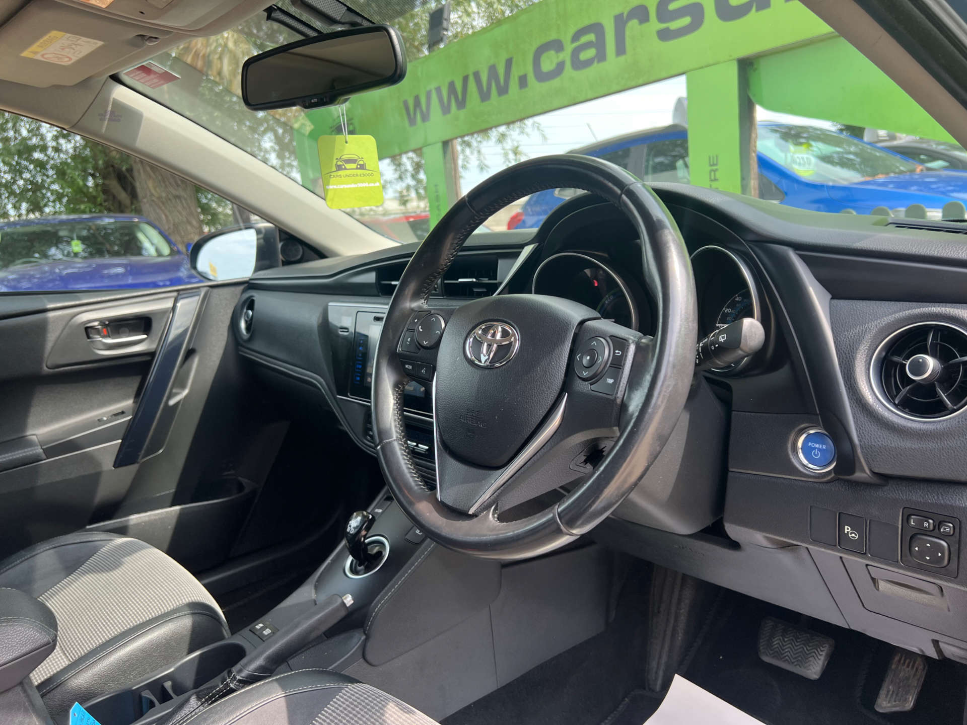TOYOTA AURIS 1.8 Auris Excel VVT-i Hybrid CVT 5dr #1