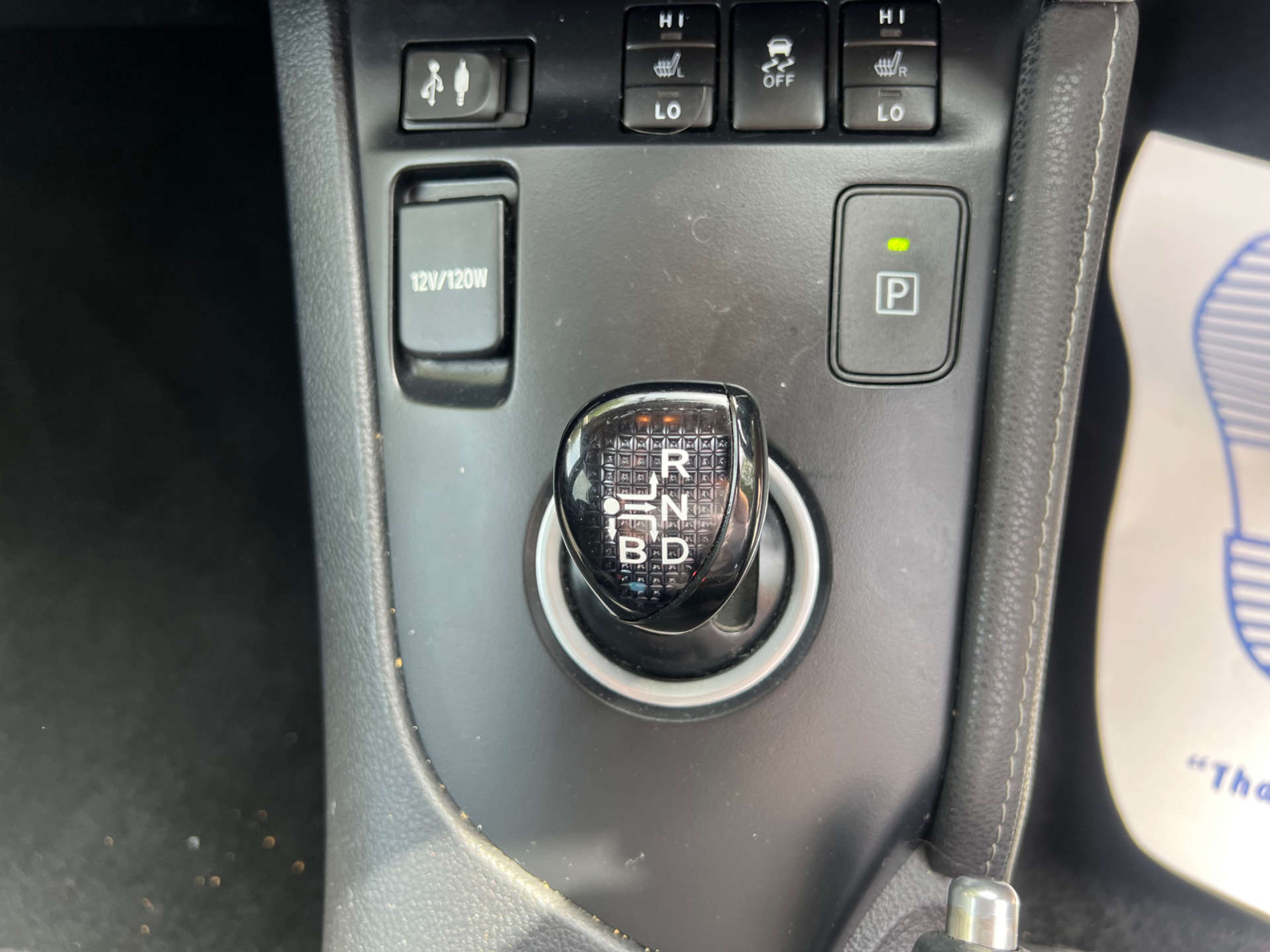 TOYOTA AURIS 1.8 Auris Excel VVT-i Hybrid CVT 5dr #25