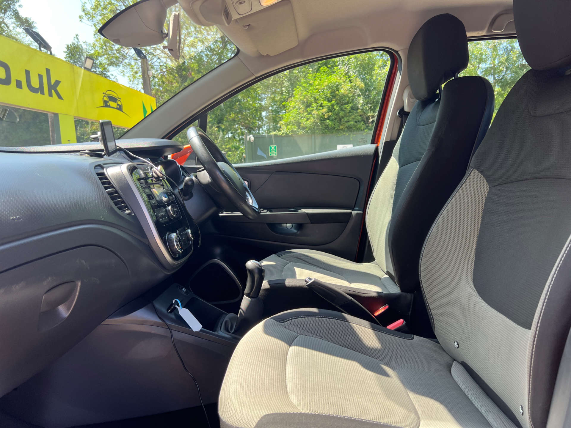 RENAULT CAPTUR 1.5 Captur Expression+ Convenience Energy dCi S/S 5dr #17