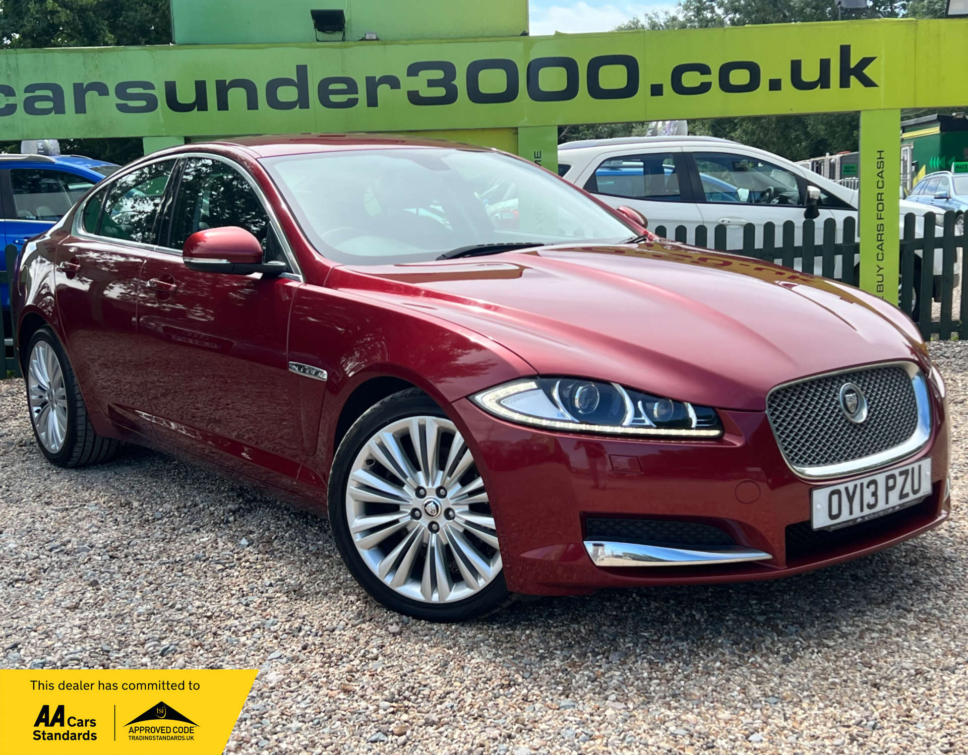 JAGUAR XF 2.2 XF Premium Luxury D Auto 4dr