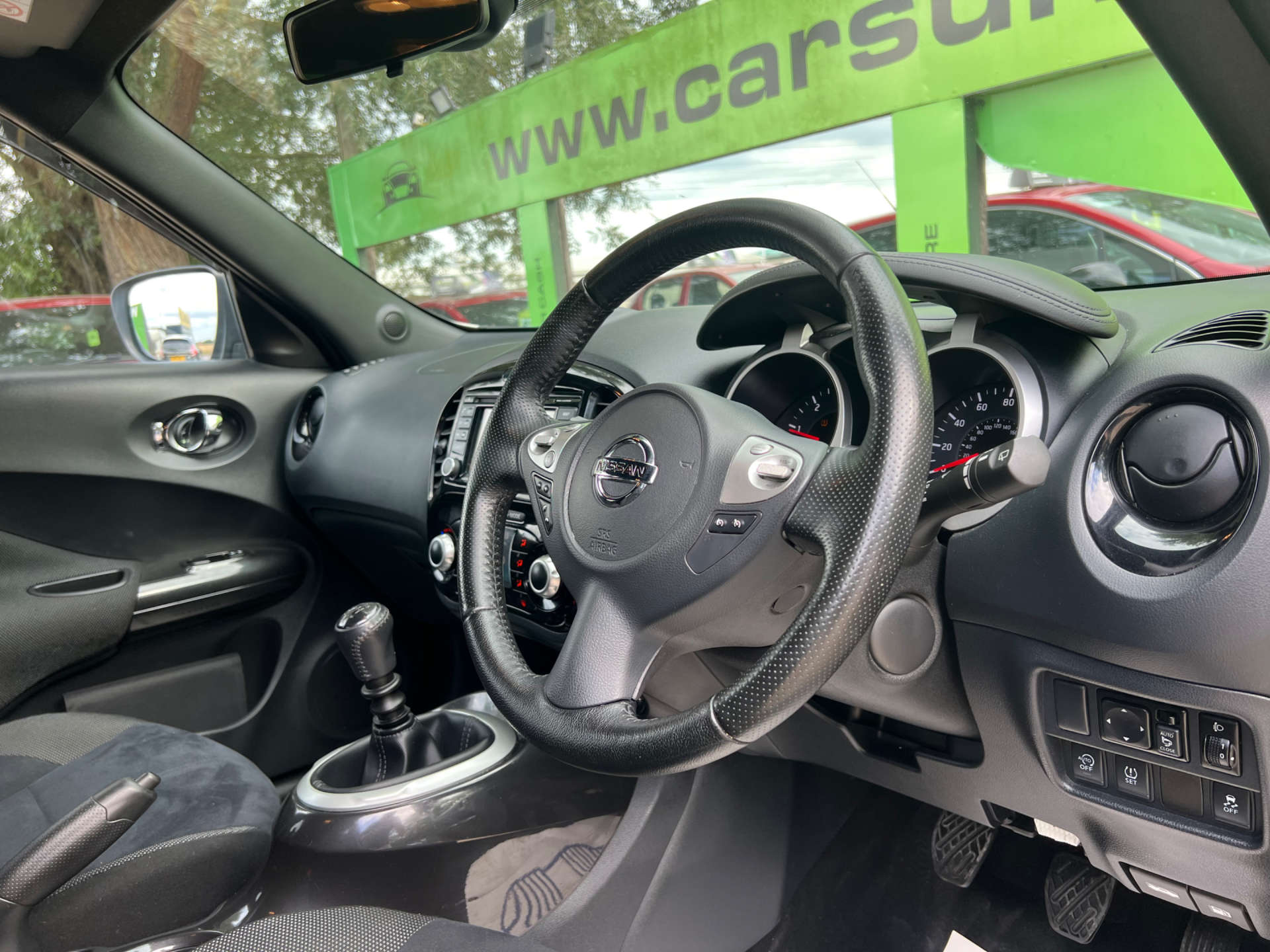 NISSAN JUKE 1.5 Juke N-Connecta dCi 5dr #1
