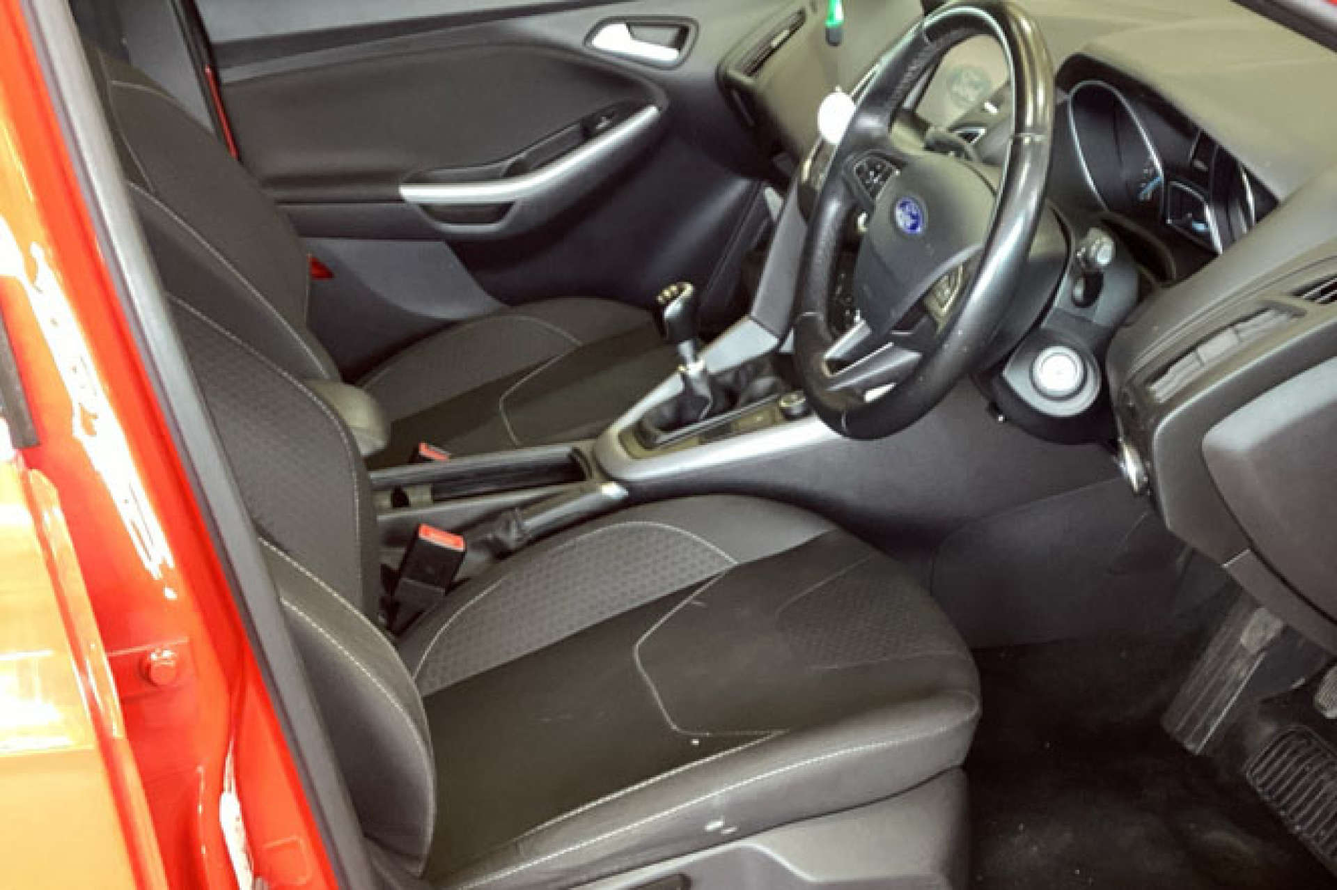 FORD FOCUS 1.0 Focus Zetec 5dr #2