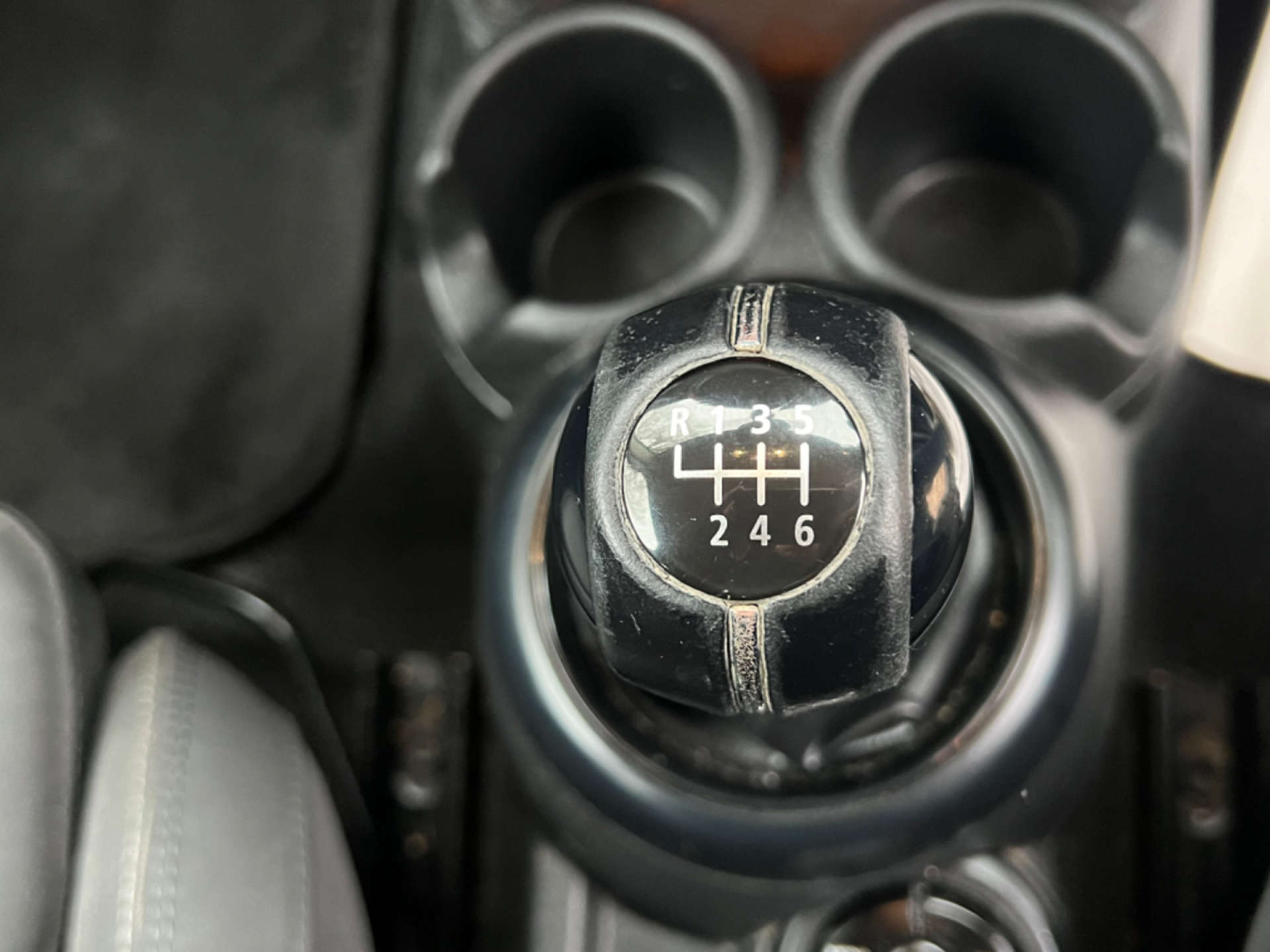MINI HATCH 1.5 Cooper D 5dr #24