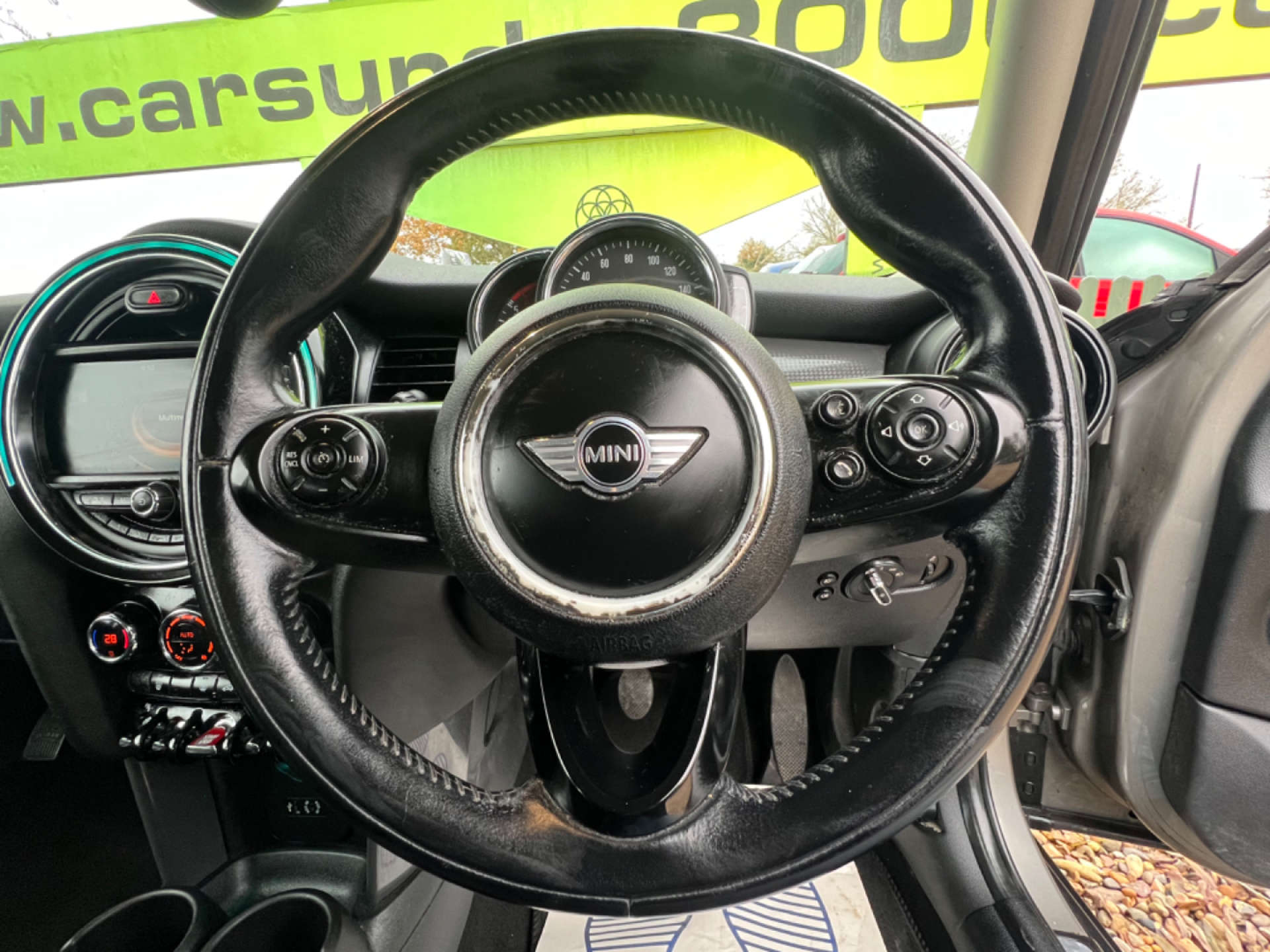 MINI HATCH 1.5 Cooper D 5dr #31