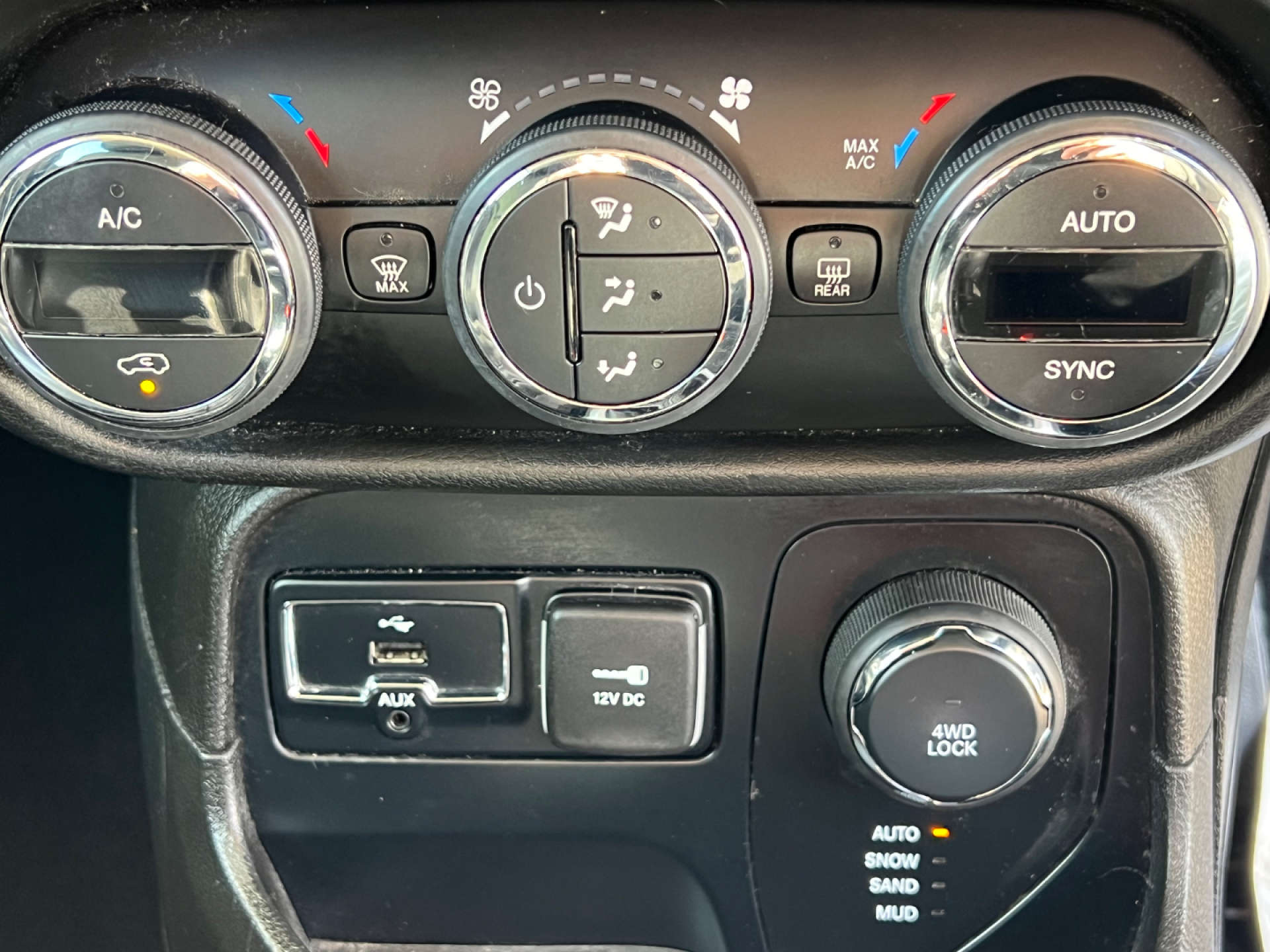 JEEP RENEGADE 2.0 Renegade Limited Edition MultiJet 4x4 4WD 5dr #18