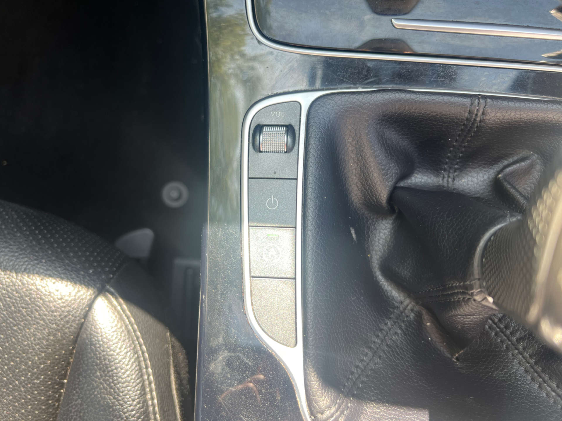 MERCEDES-BENZ C-CLASS 1.6 C200 SE Bluetec 4dr #21