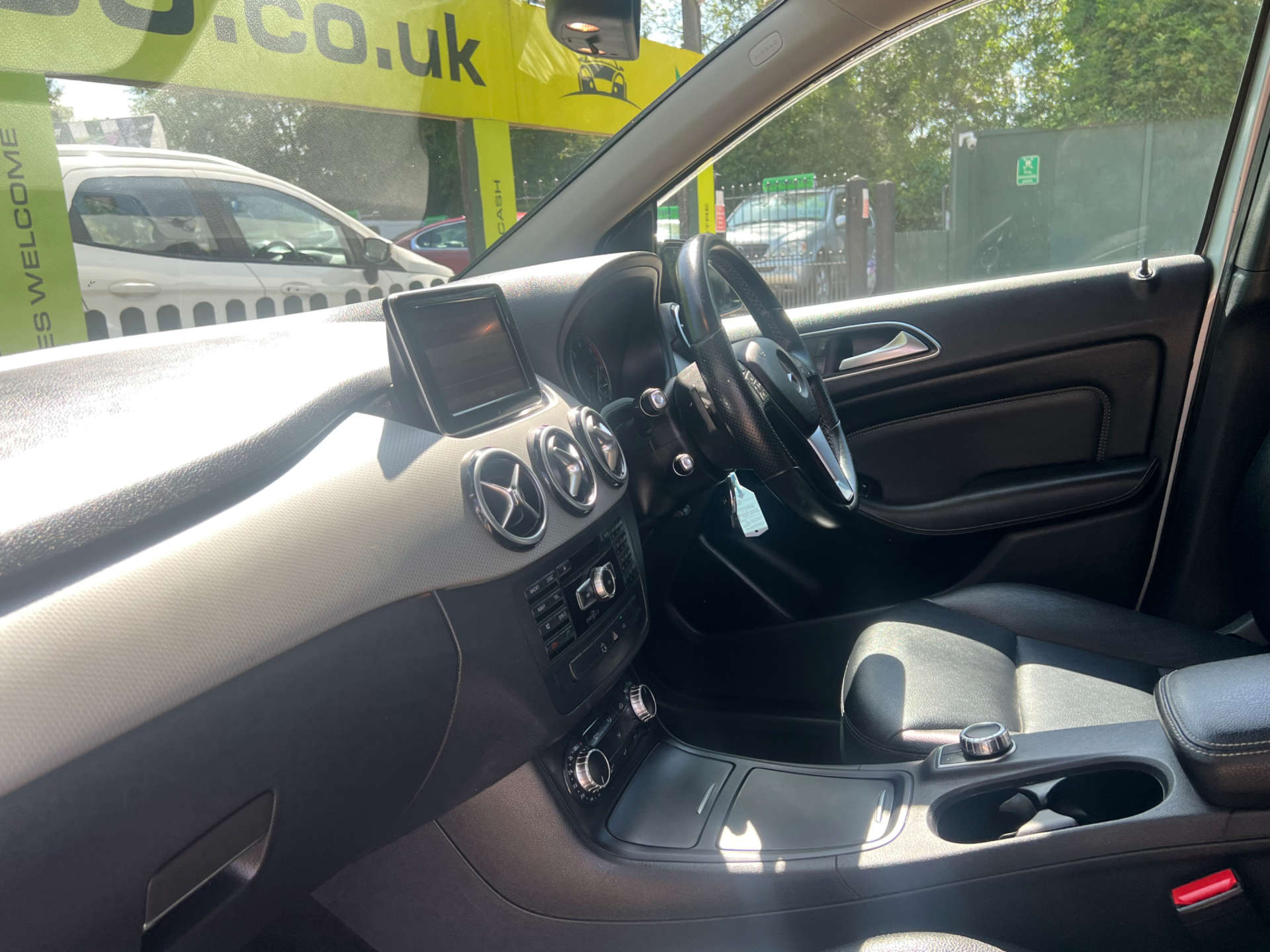 MERCEDES-BENZ B-CLASS 1.8 B200 BlueEfficiency Sport CDi Auto 5dr #14