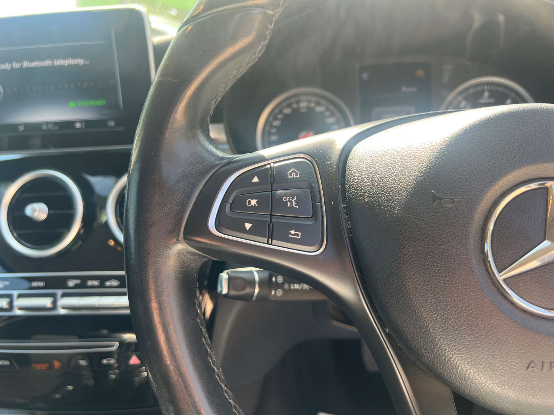 MERCEDES-BENZ C-CLASS 1.6 C200 SE Bluetec 4dr #25