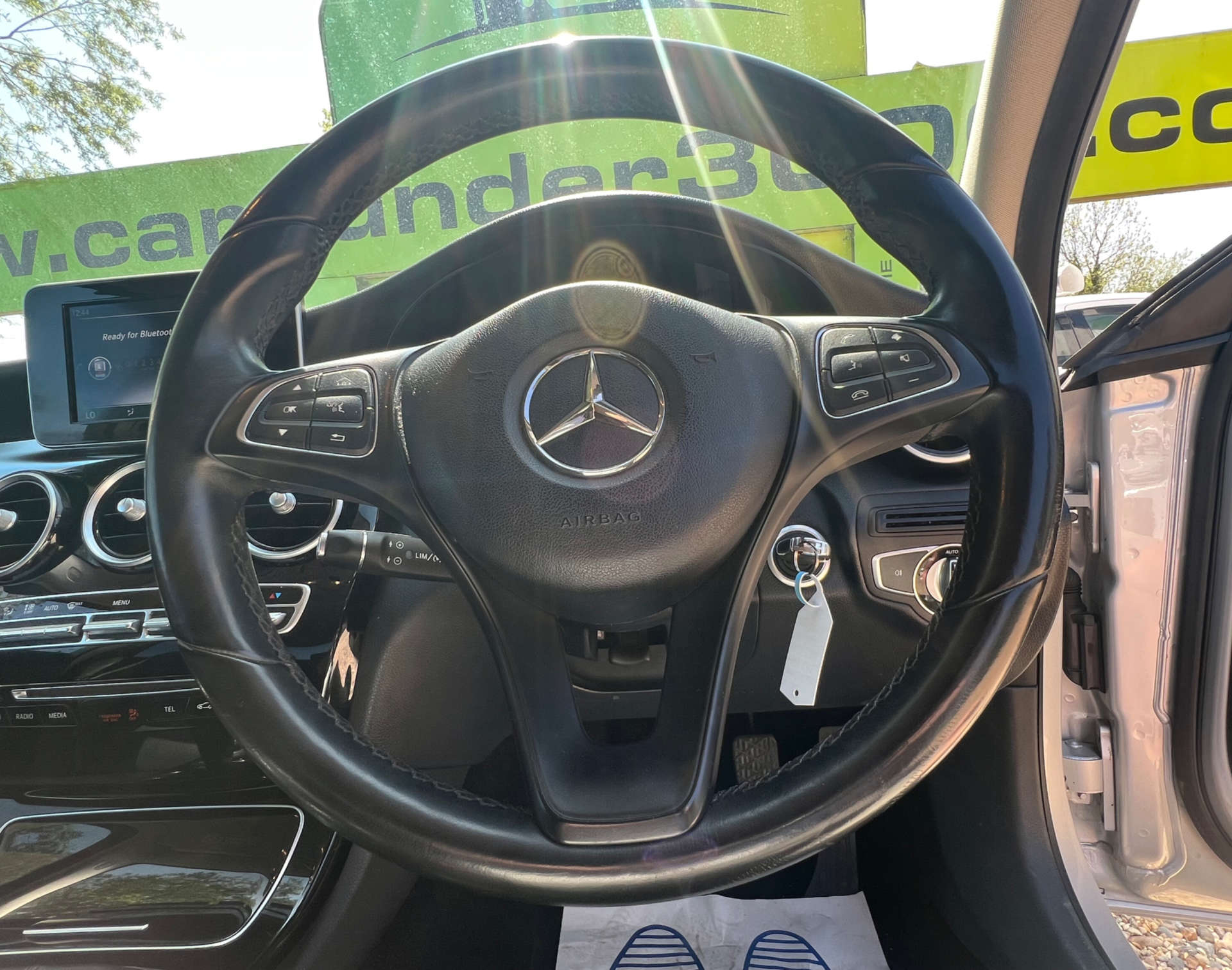 MERCEDES-BENZ C-CLASS 1.6 C200 SE Bluetec 4dr #32
