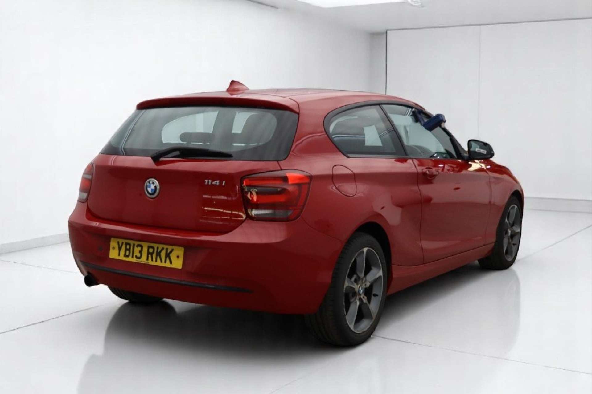 BMW 1 SERIES 1.6 114i Sport 3dr #7