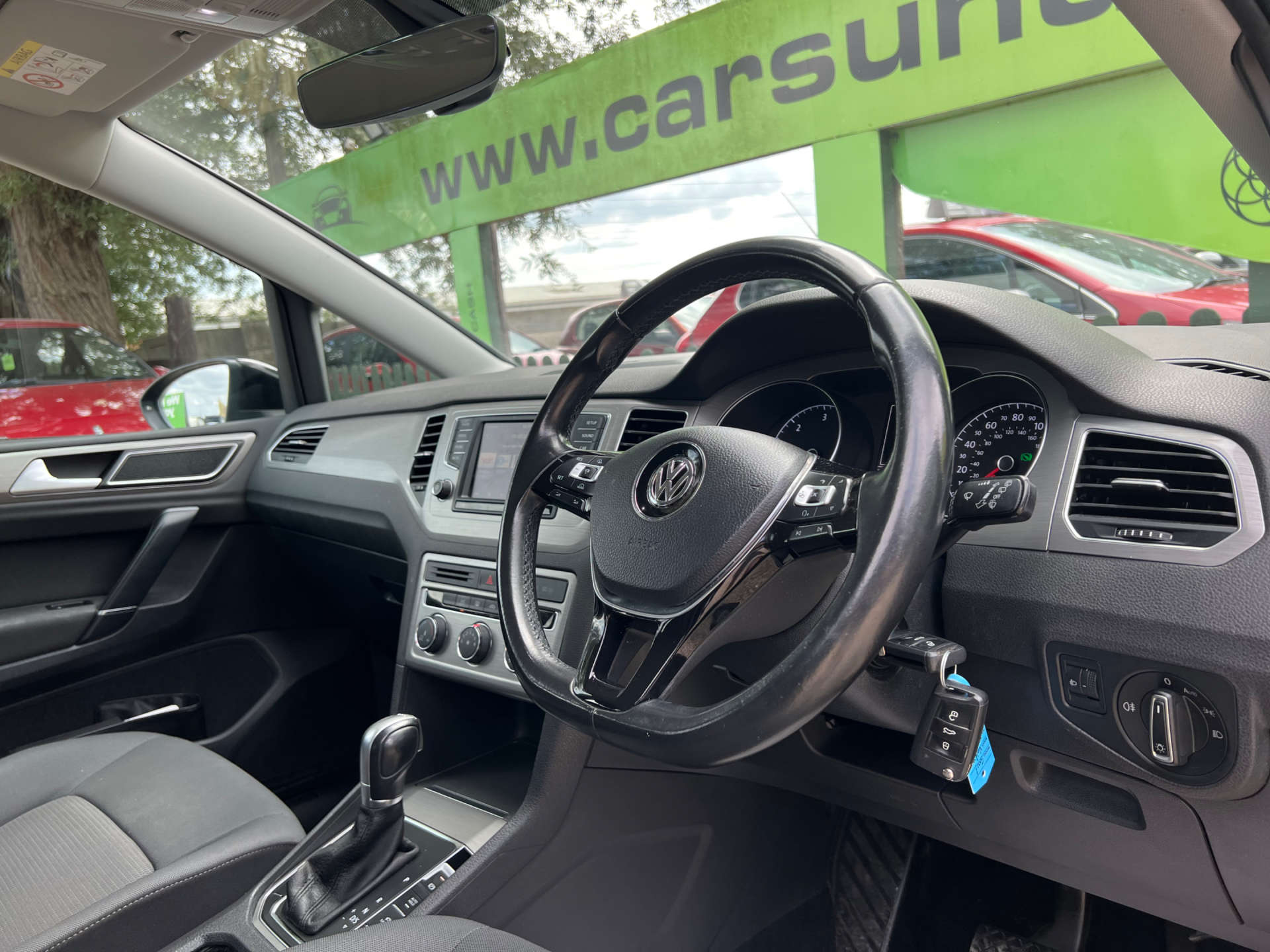 VOLKSWAGEN GOLF SV 1.6 Golf SV SE TDI Semi-Auto 5dr #1