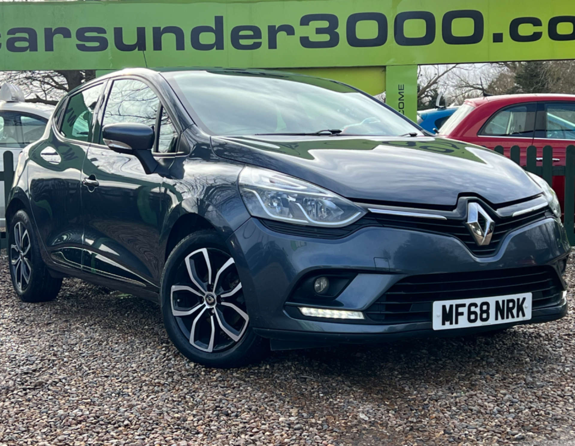 RENAULT CLIO 0.9 Clio Play TCe 5dr