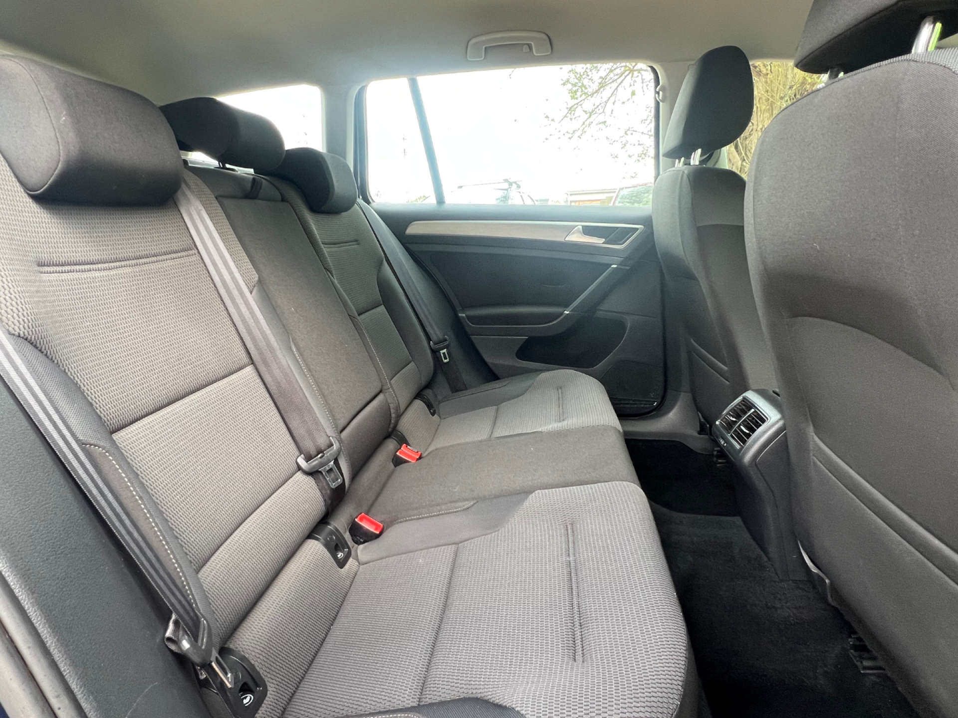 VOLKSWAGEN GOLF 2.0 Golf SE BlueMotion Technology TDI 5dr #11