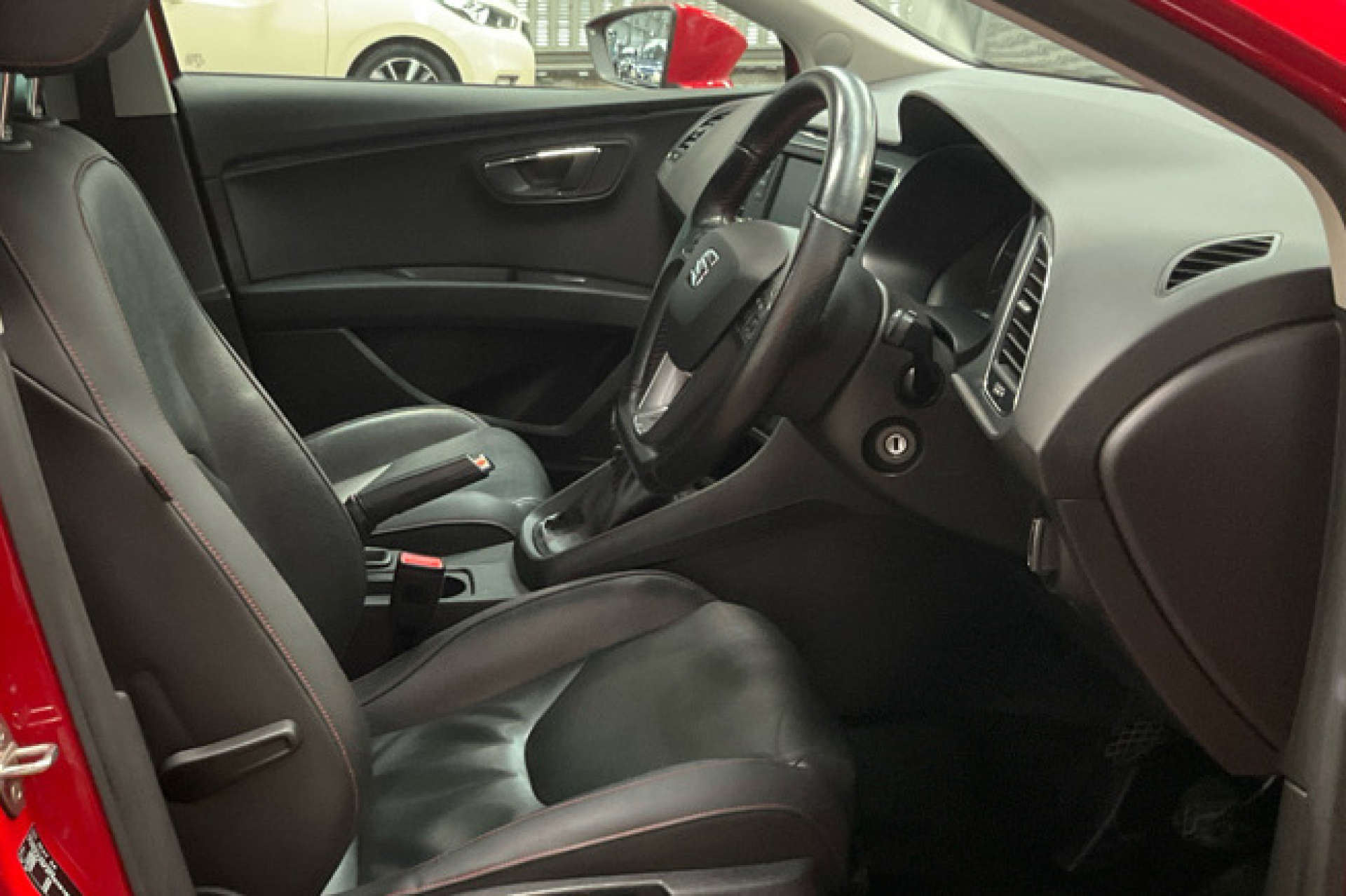 SEAT LEON 2.0 Leon FR Technology TDI 5dr #2