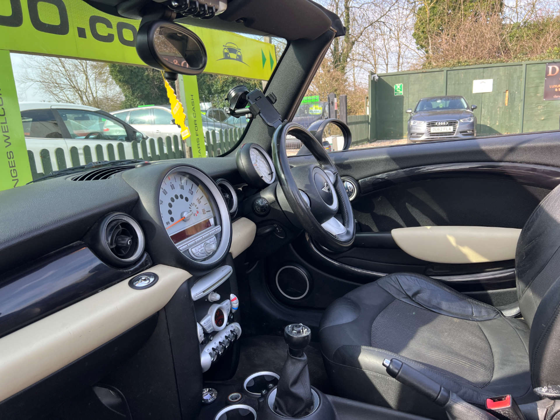 MINI CONVERTIBLE 1.6 Cooper 2dr #12