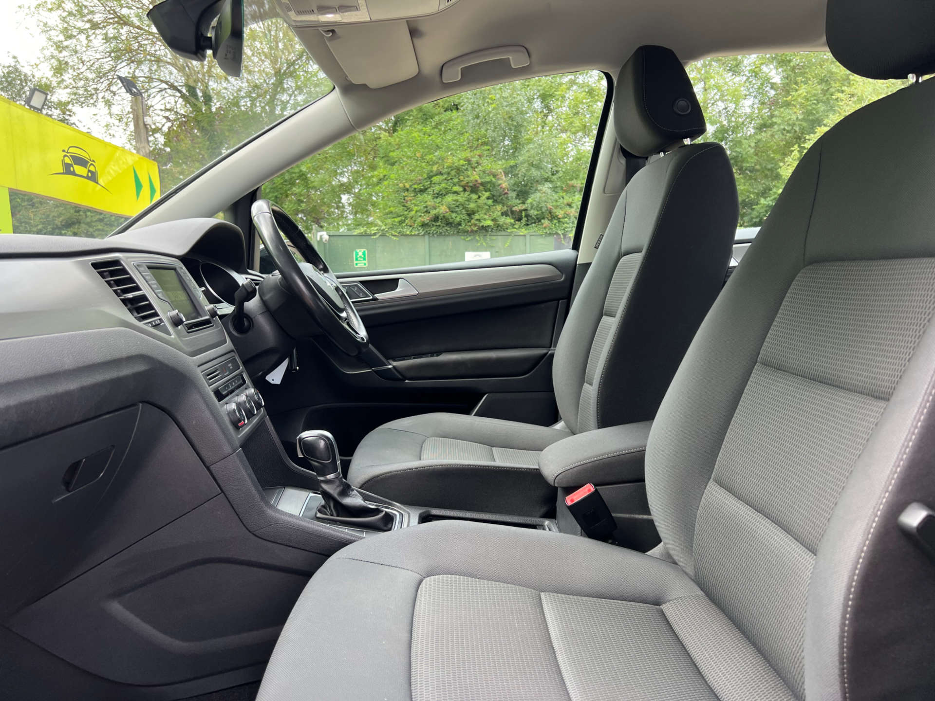 VOLKSWAGEN GOLF SV 1.6 Golf SV SE TDI Semi-Auto 5dr #15