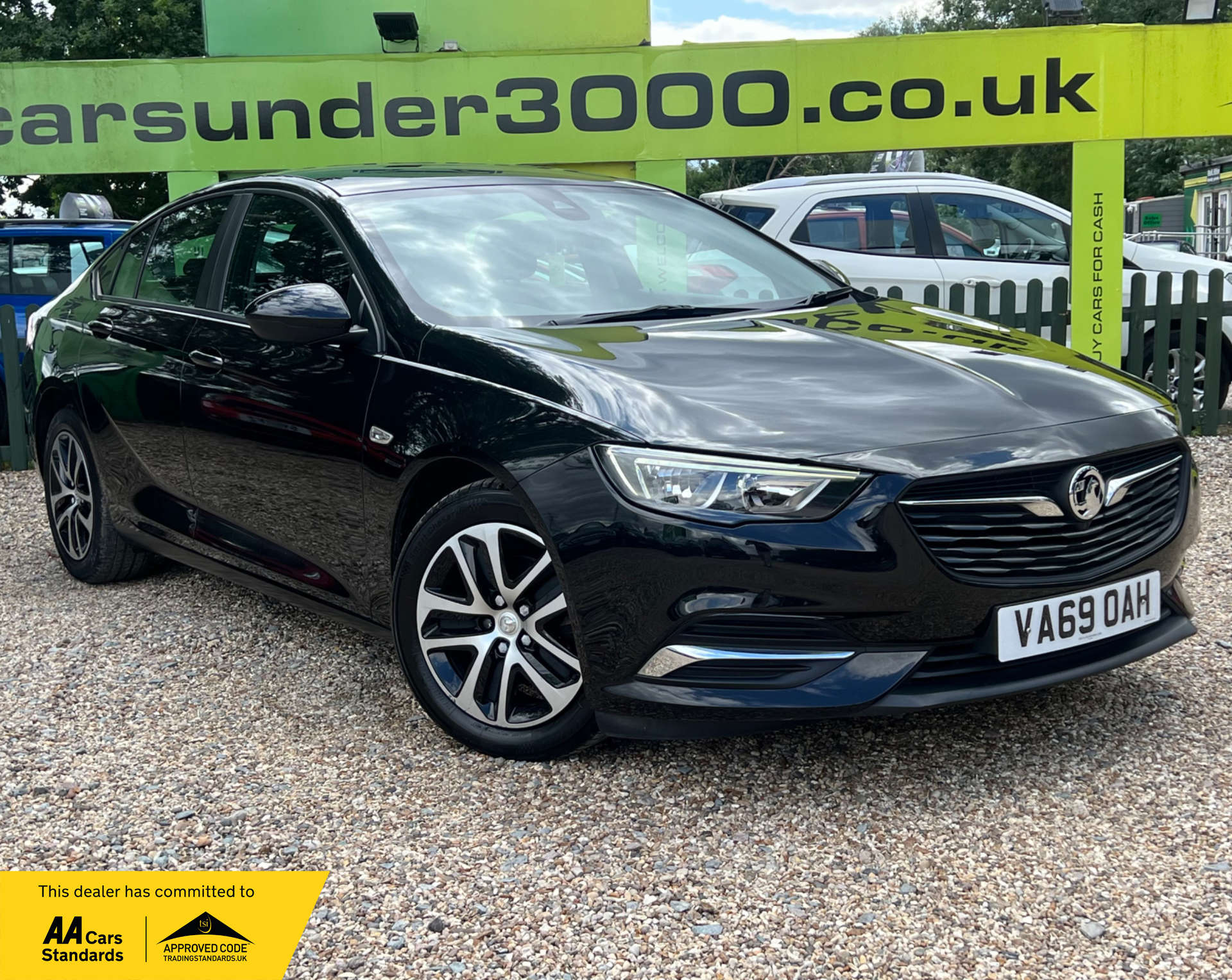 VAUXHALL INSIGNIA 1.6 Insignia Design ecoTec D 5dr
