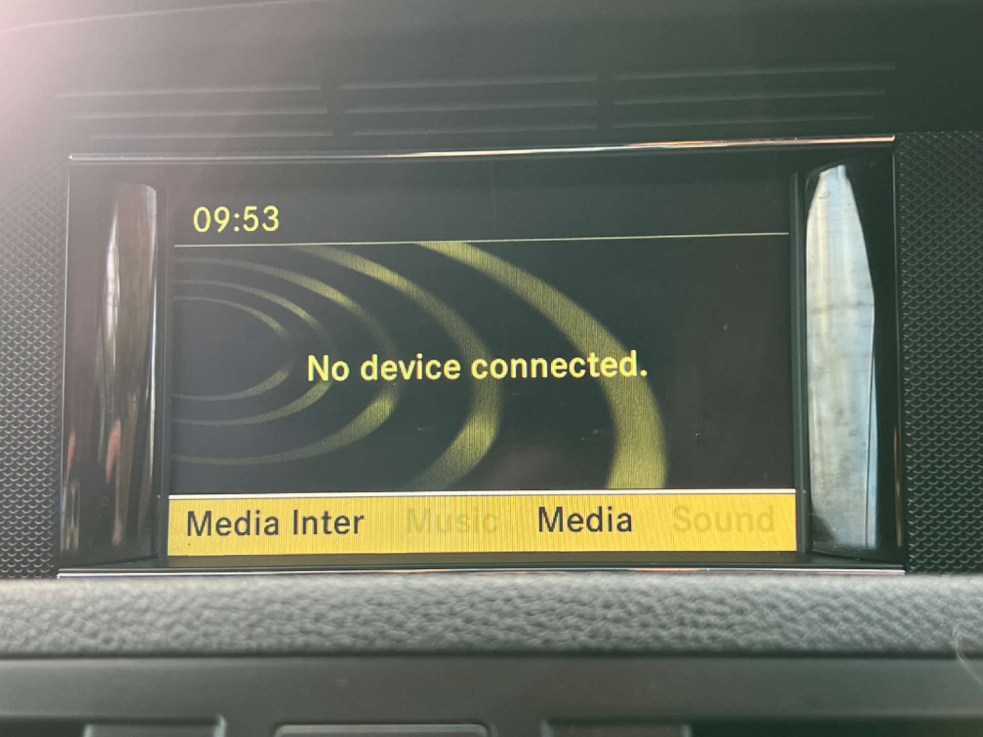MERCEDES-BENZ E-CLASS 3.0 E350 Sport CDi BlueEfficiency Auto 2dr #18