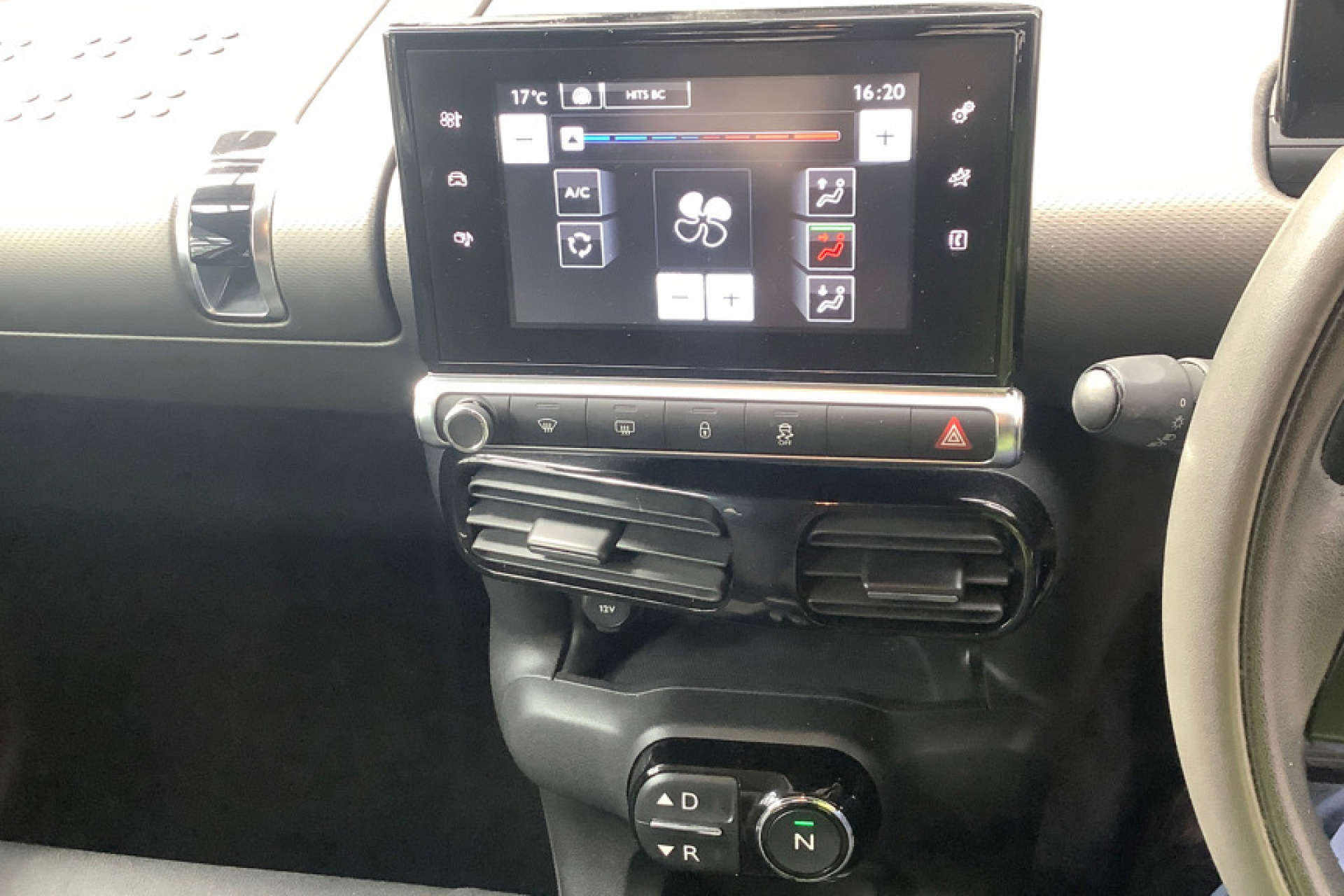 CITROEN C4 CACTUS 1.2 C4 Cactus Feel PureTech S/S Semi-Auto 5dr #1