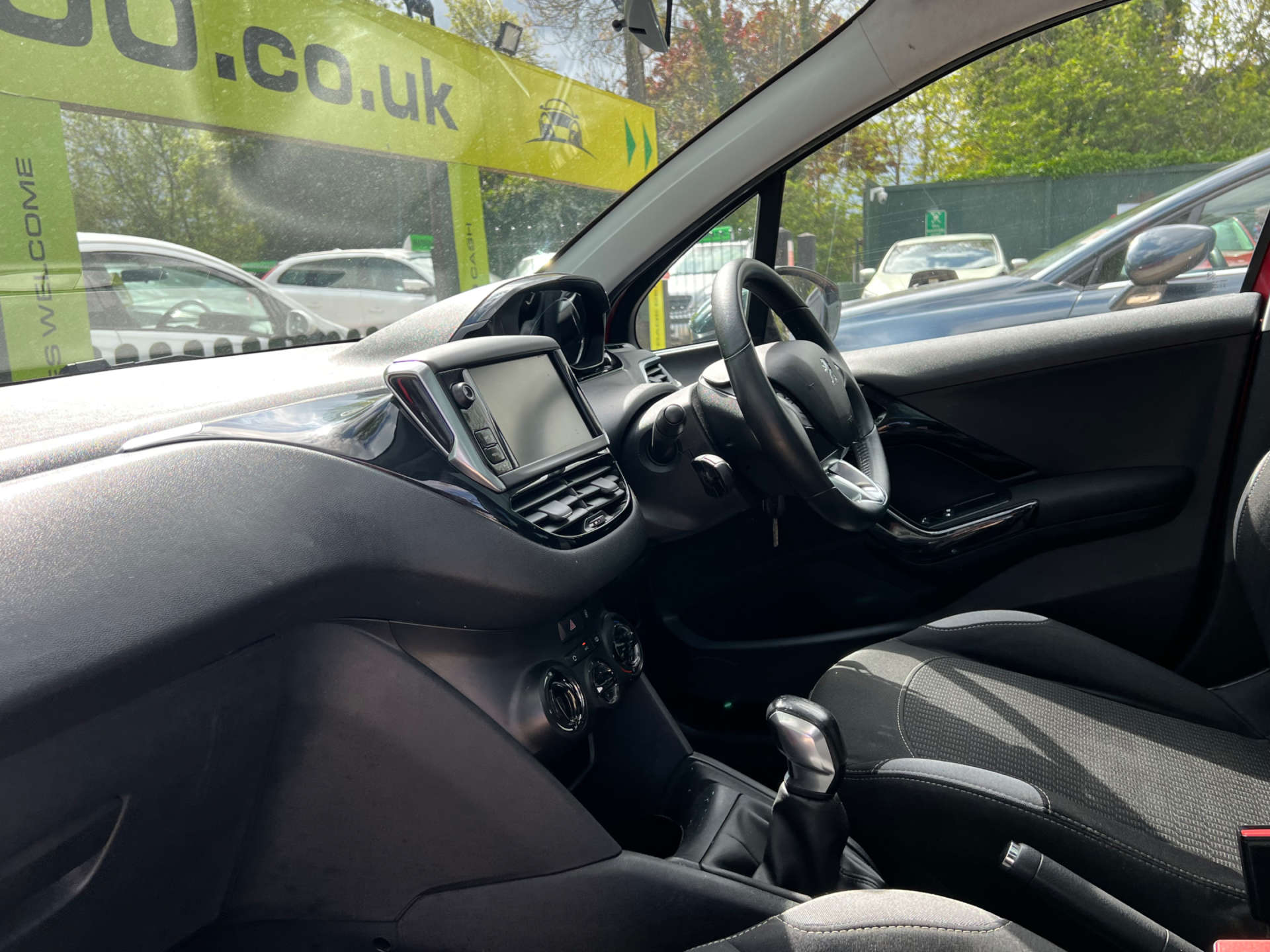 PEUGEOT 208 1.2 208 Style 5dr #13