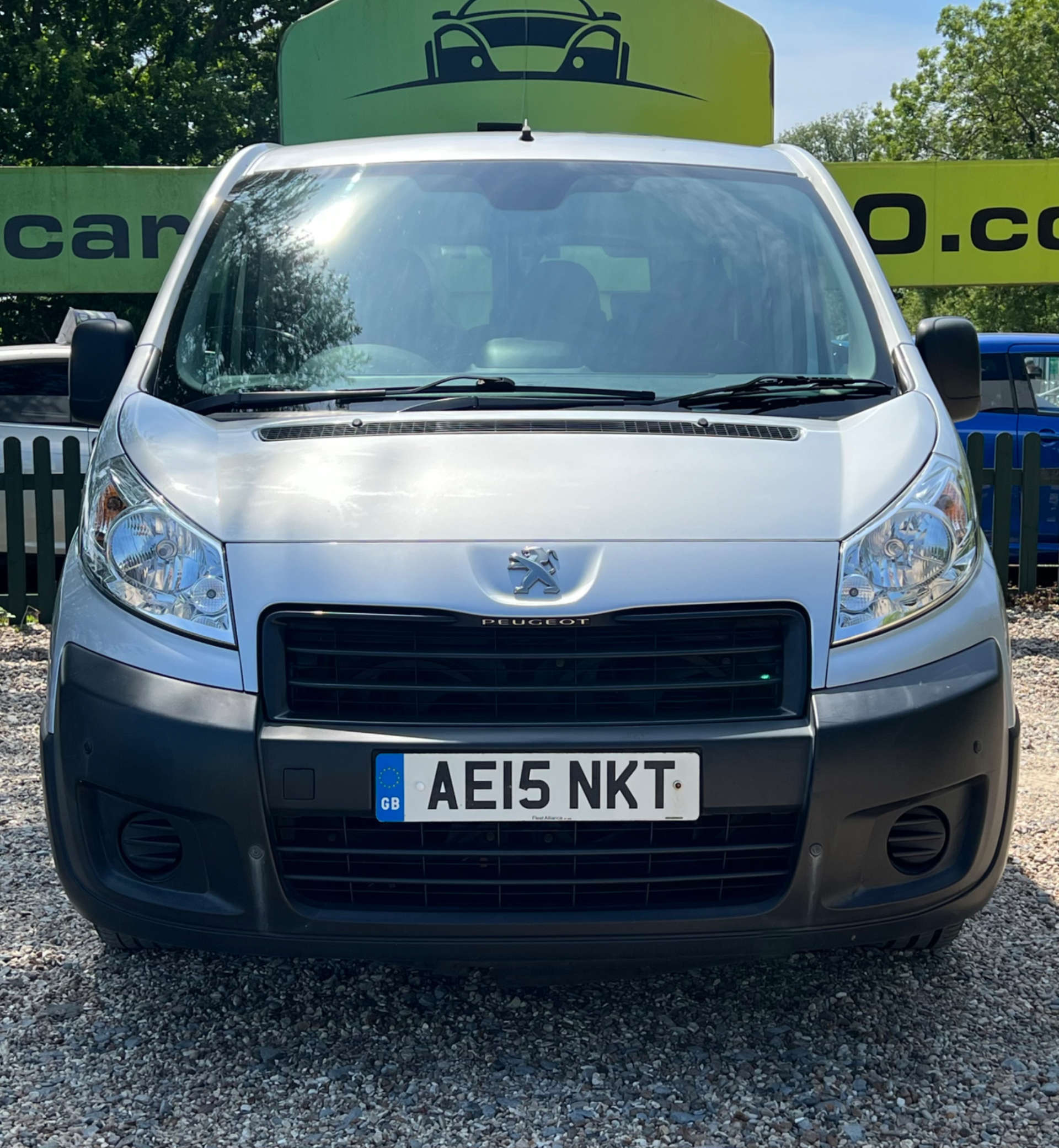 PEUGEOT EXPERT TEPEE 2.0 Expert Tepee Comfort L2 HDi Auto 5dr #4