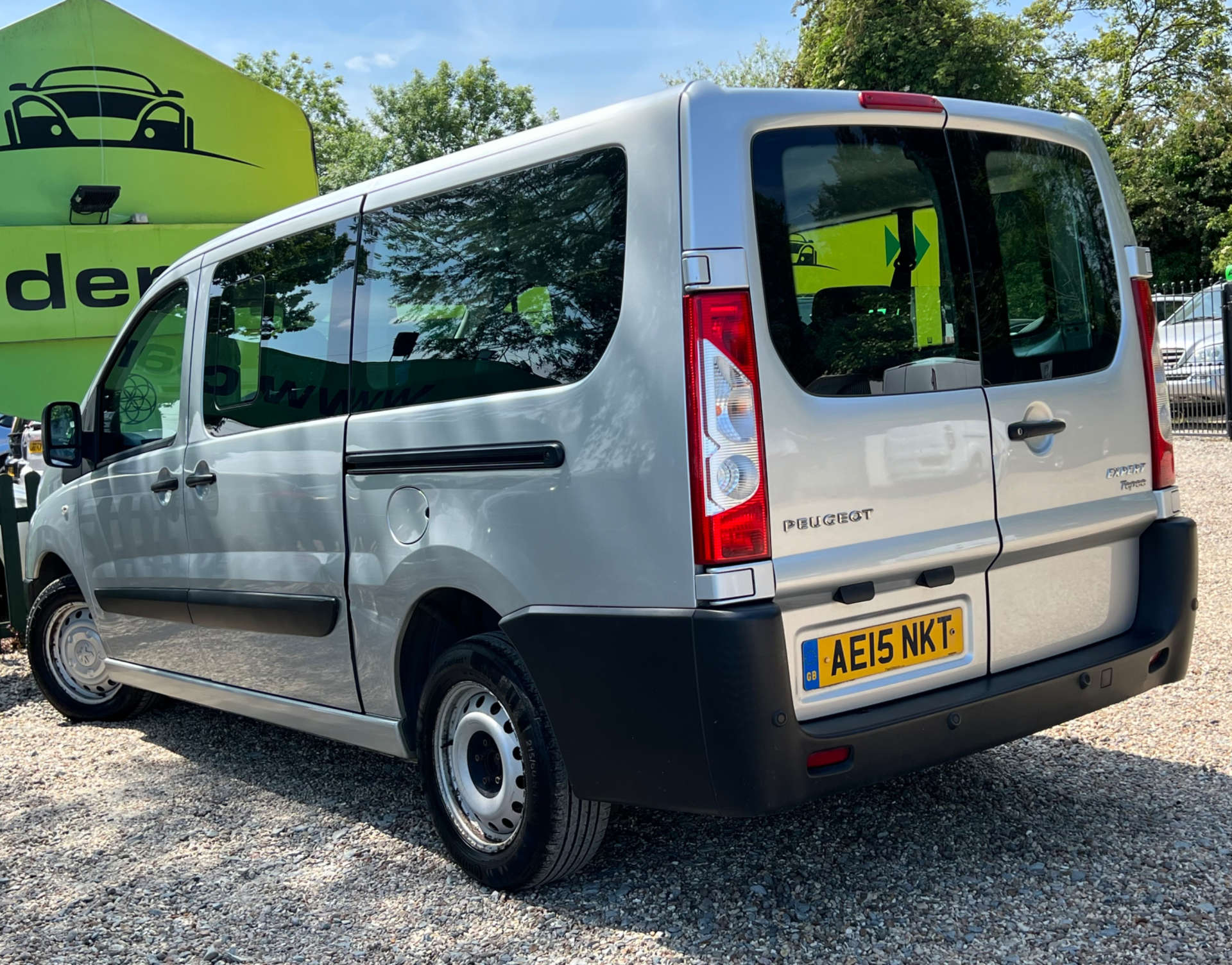 PEUGEOT EXPERT TEPEE 2.0 Expert Tepee Comfort L2 HDi Auto 5dr #6
