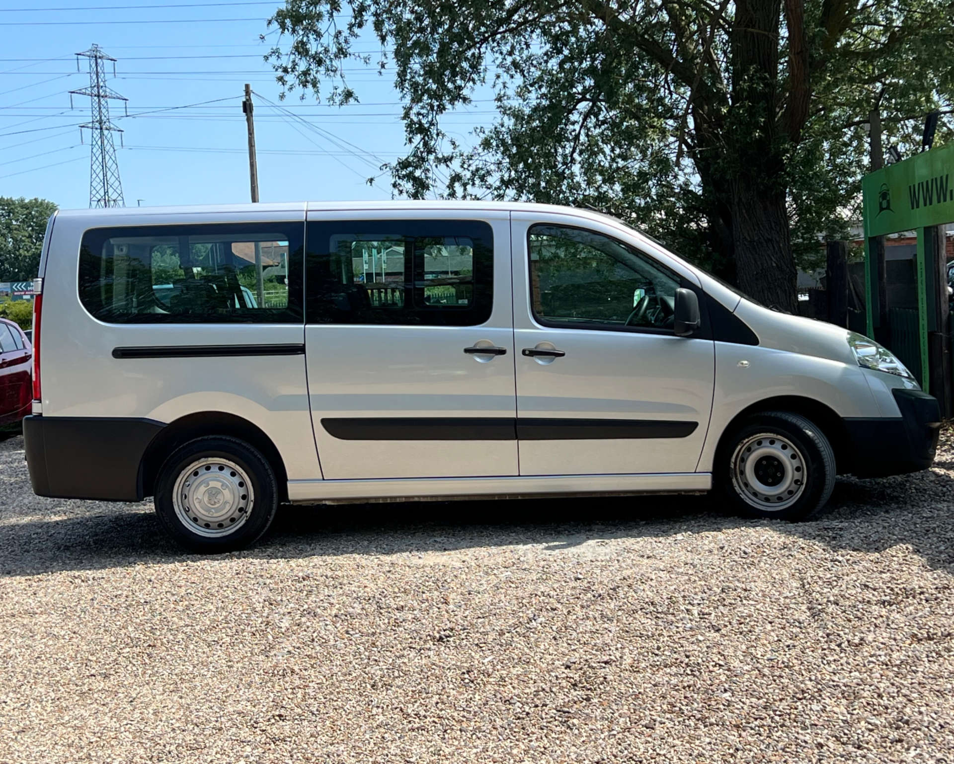 PEUGEOT EXPERT TEPEE 2.0 Expert Tepee Comfort L2 HDi Auto 5dr #8