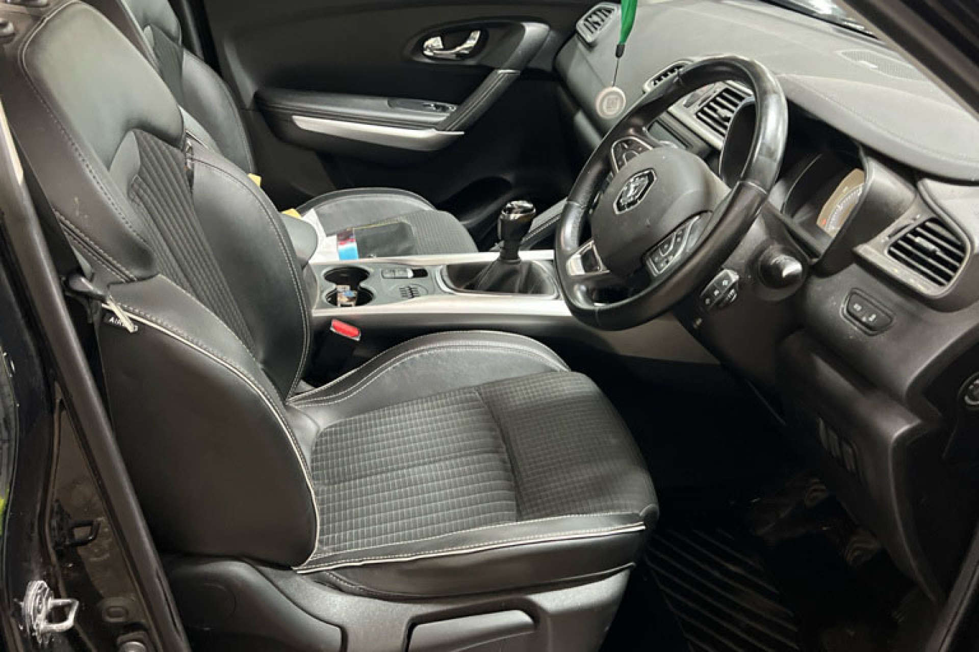 RENAULT KADJAR 1.5 Kadjar Signature Nav DCI 5dr #2