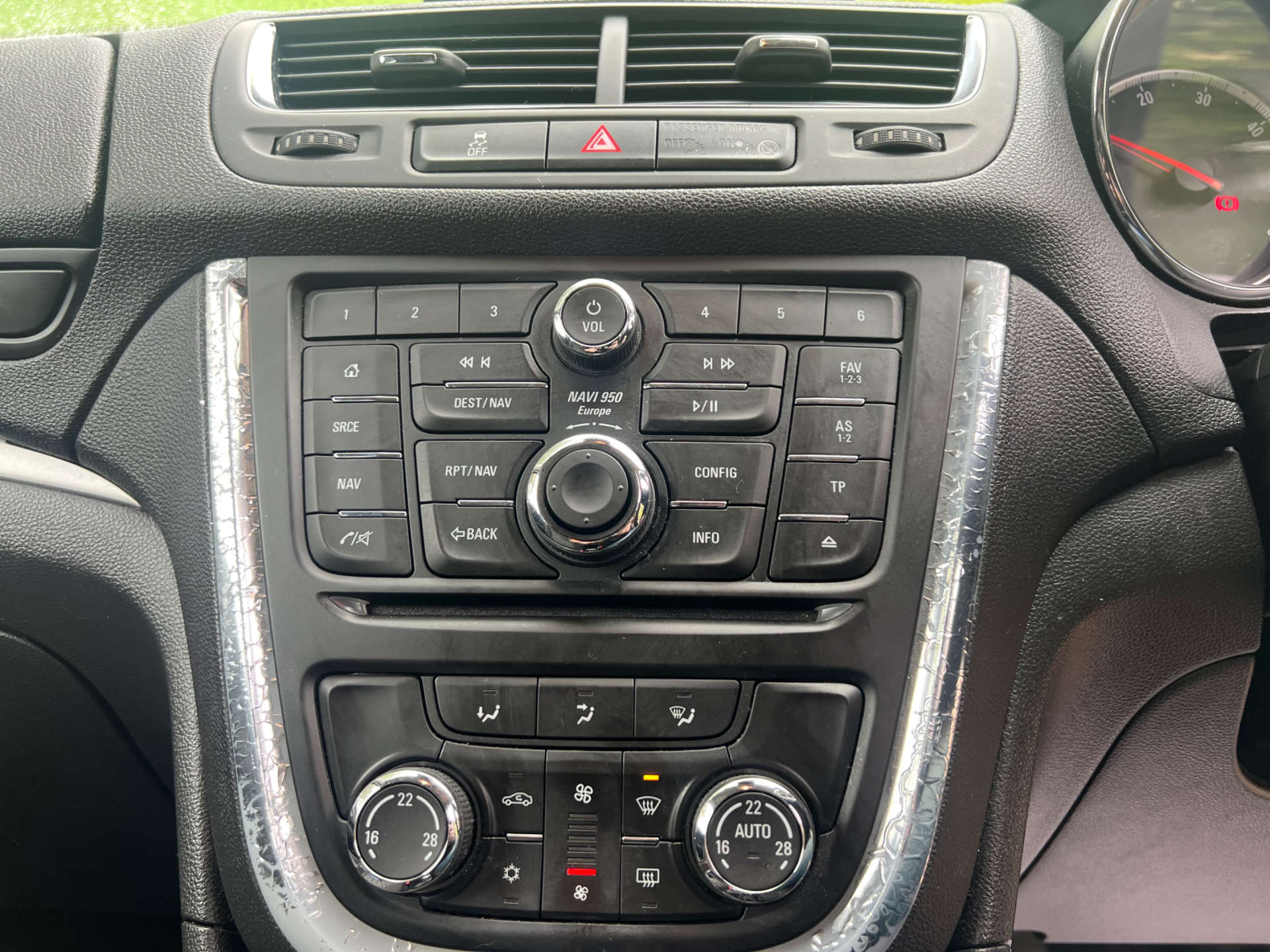 VAUXHALL MOKKA 1.6 Mokka Tech Line CDTi ecoFLEX S/S 5dr #18