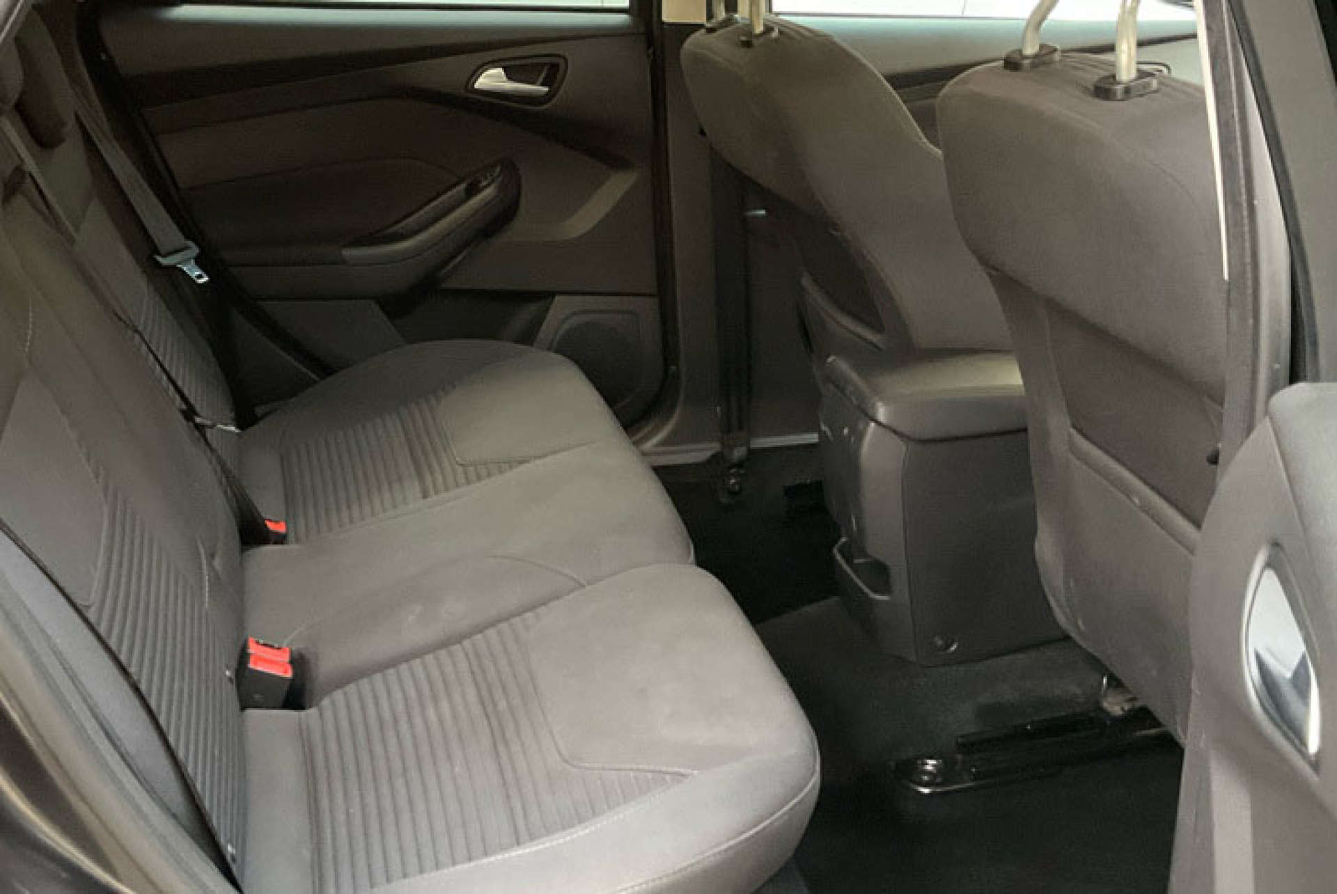 FORD FOCUS 1.0 Focus Titanium 5dr #3