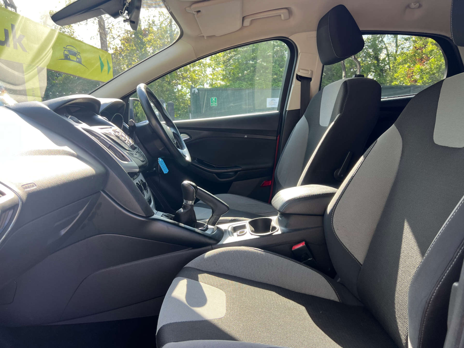 FORD FOCUS 1.0 Focus Zetec Navigator T 5dr #15