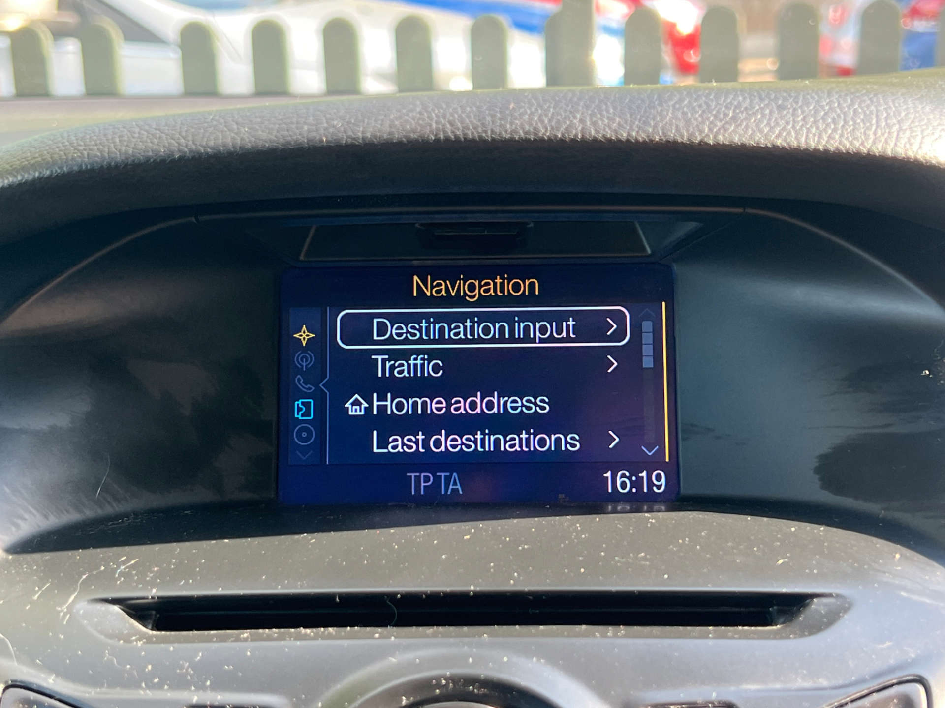 FORD FOCUS 1.0 Focus Zetec Navigator T 5dr #20