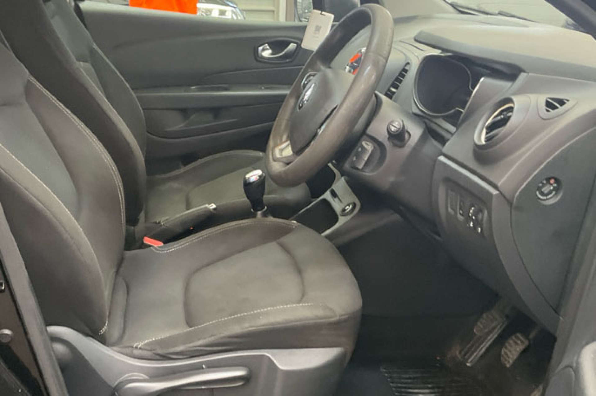 RENAULT CAPTUR 1.5 Captur Expression+ dCi 5dr #2