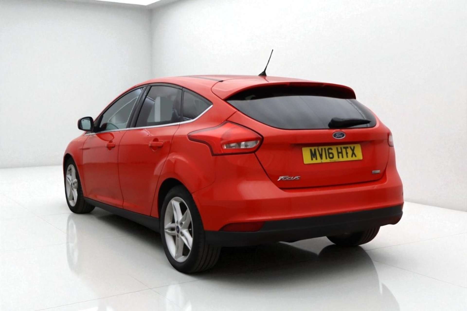 FORD FOCUS 1.0 Focus Zetec 5dr #7