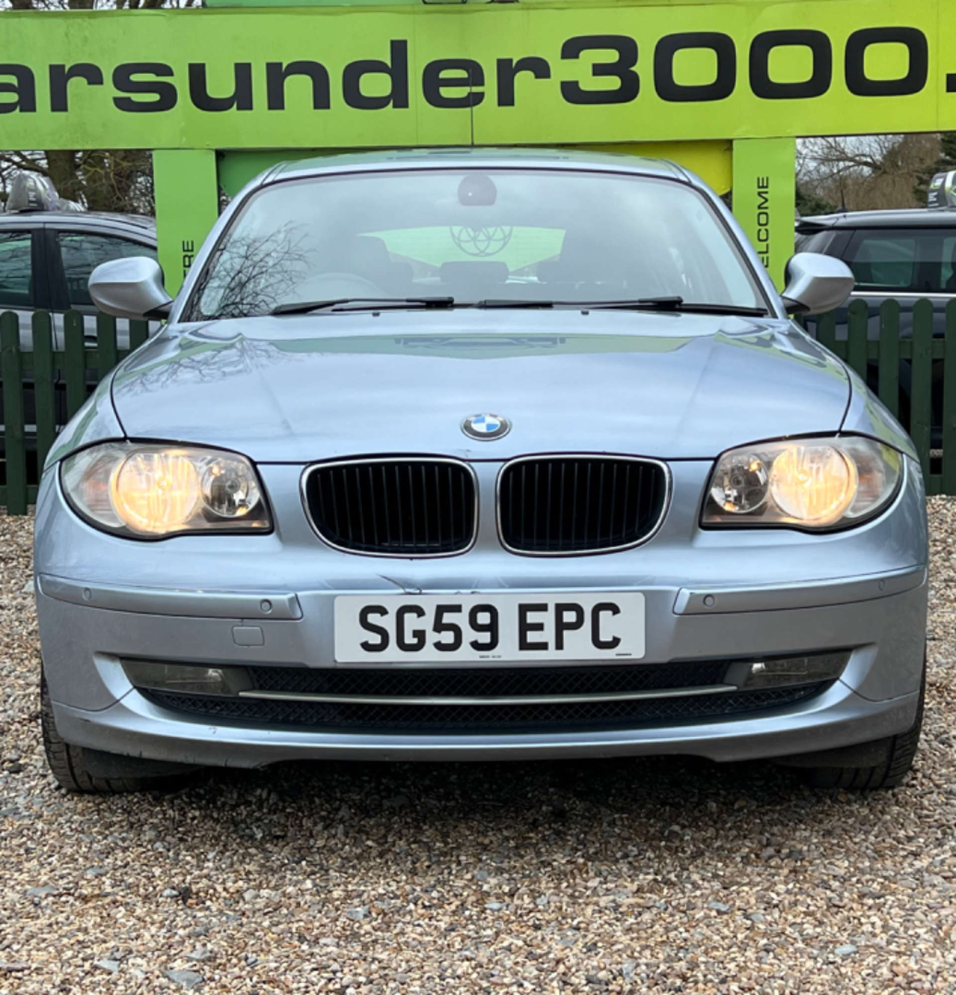 BMW 1 SERIES 2.0 118D SE 5dr #4