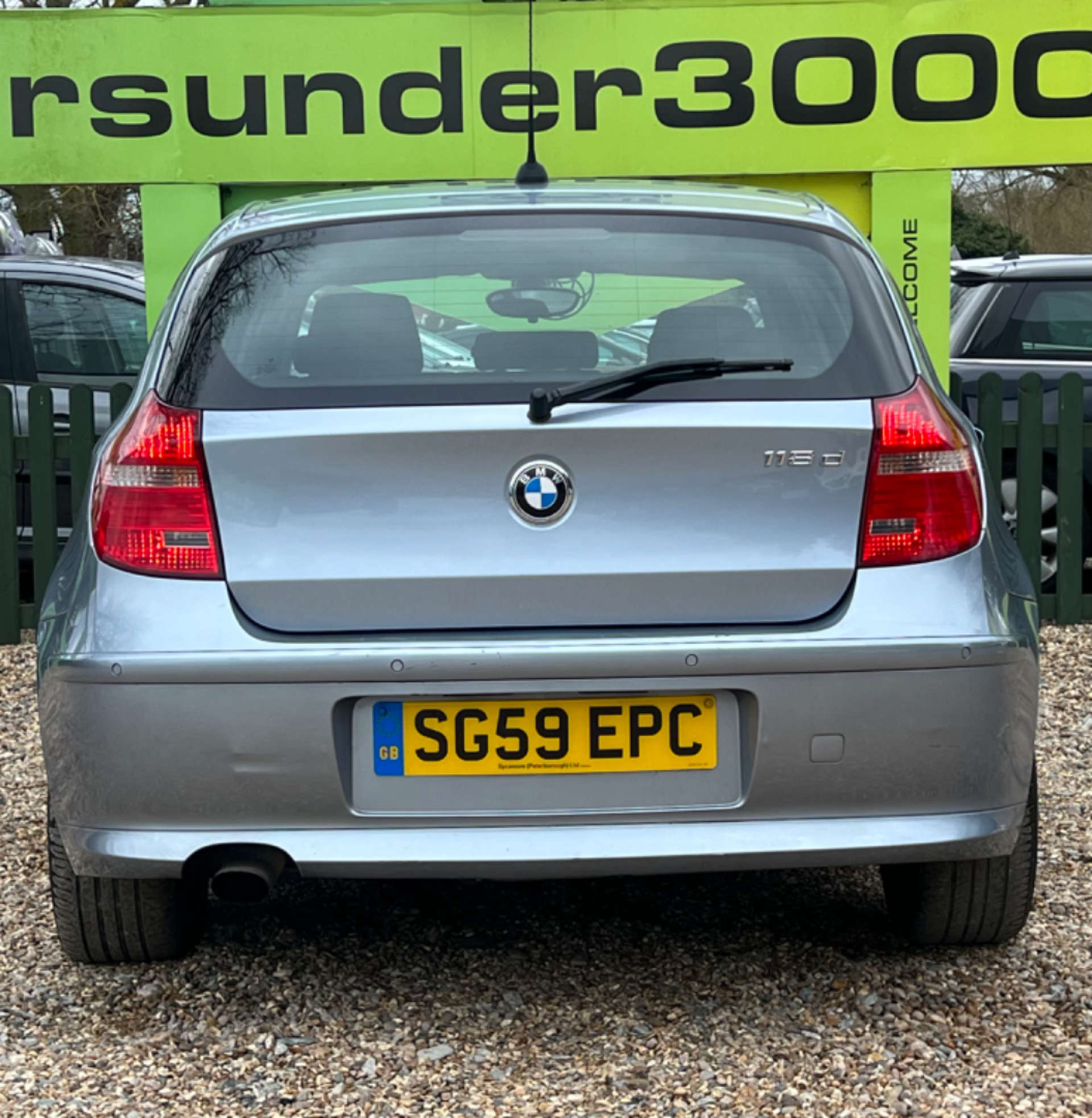 BMW 1 SERIES 2.0 118D SE 5dr #7