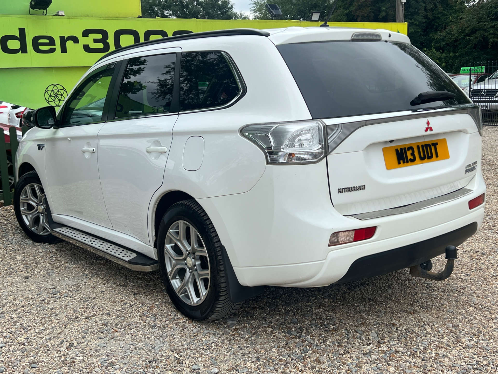 MITSUBISHI OUTLANDER 2.0 Outlander GX 4HS PHEV Auto 4WD 5dr #8