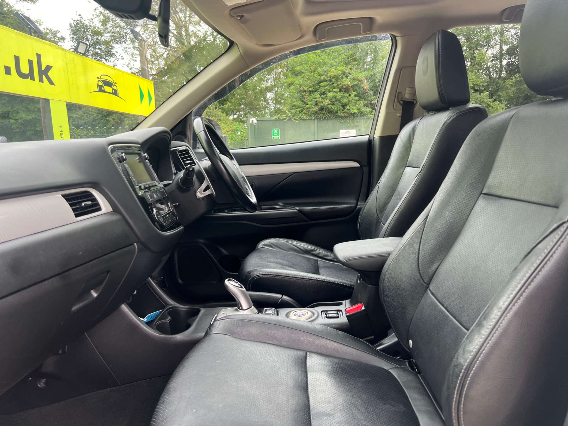 MITSUBISHI OUTLANDER 2.0 Outlander GX 4HS PHEV Auto 4WD 5dr #16