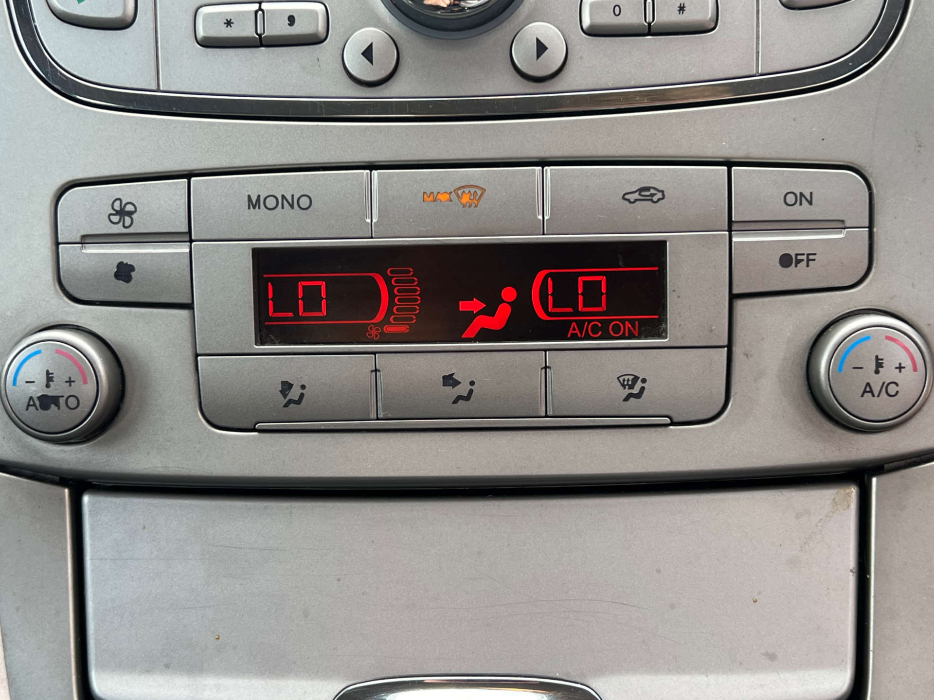 FORD MONDEO 2.0 Mondeo Zetec 5dr #19