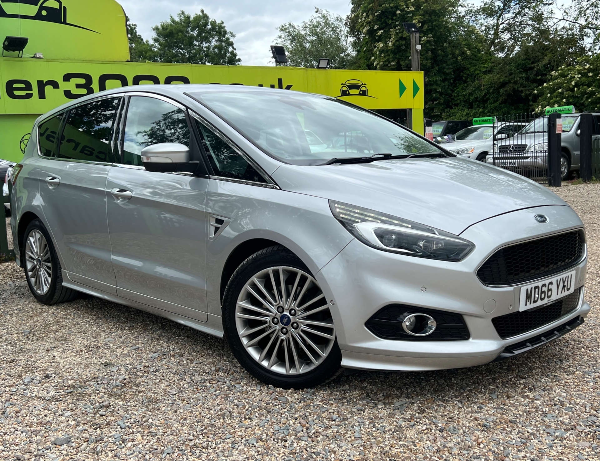 FORD S-MAX 2.0 S-Max Titanium Sport TDCi Auto 5dr #3